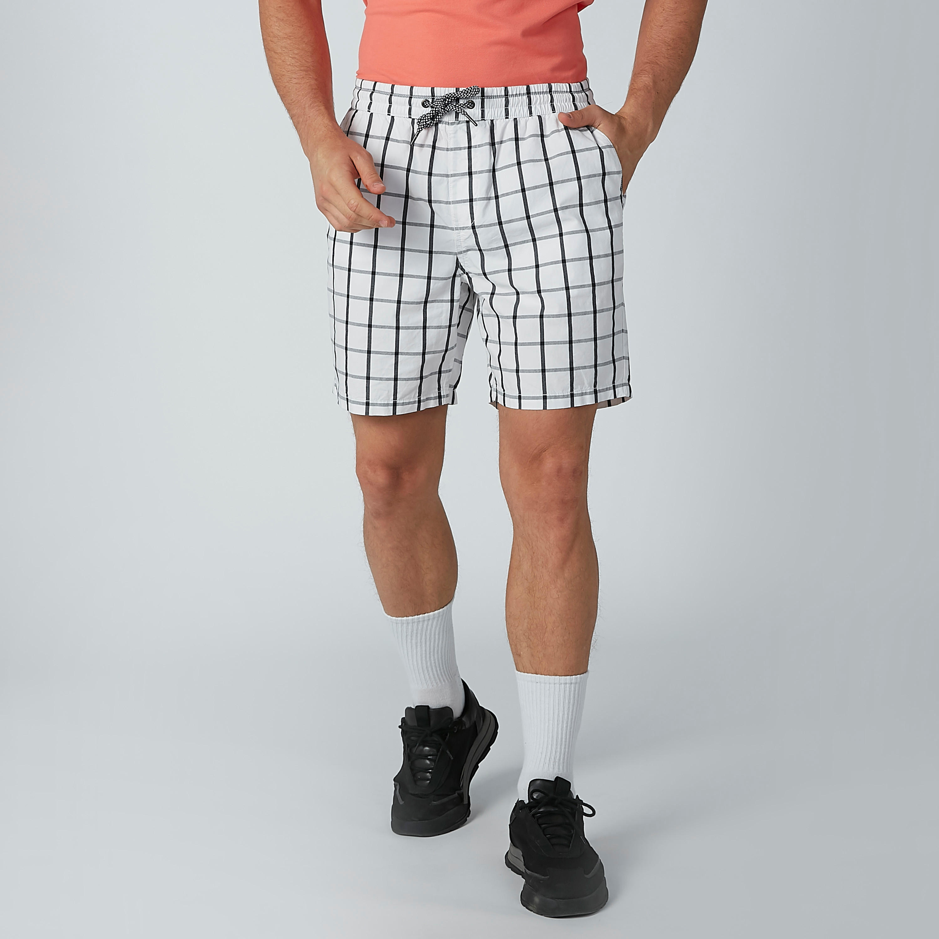 شورت كاروهات برباط وجيوب-men-clothing-bottoms-shorts-image-1