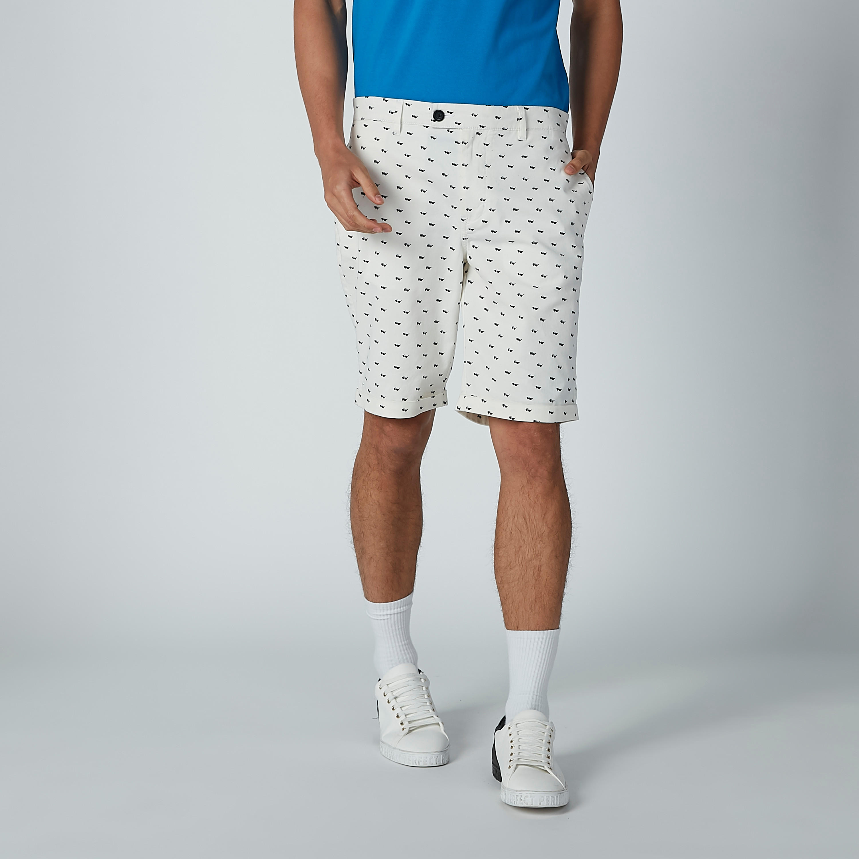 شورت بجيوب وحلقات حزام وطبعات-men-clothing-bottoms-shorts-image-4