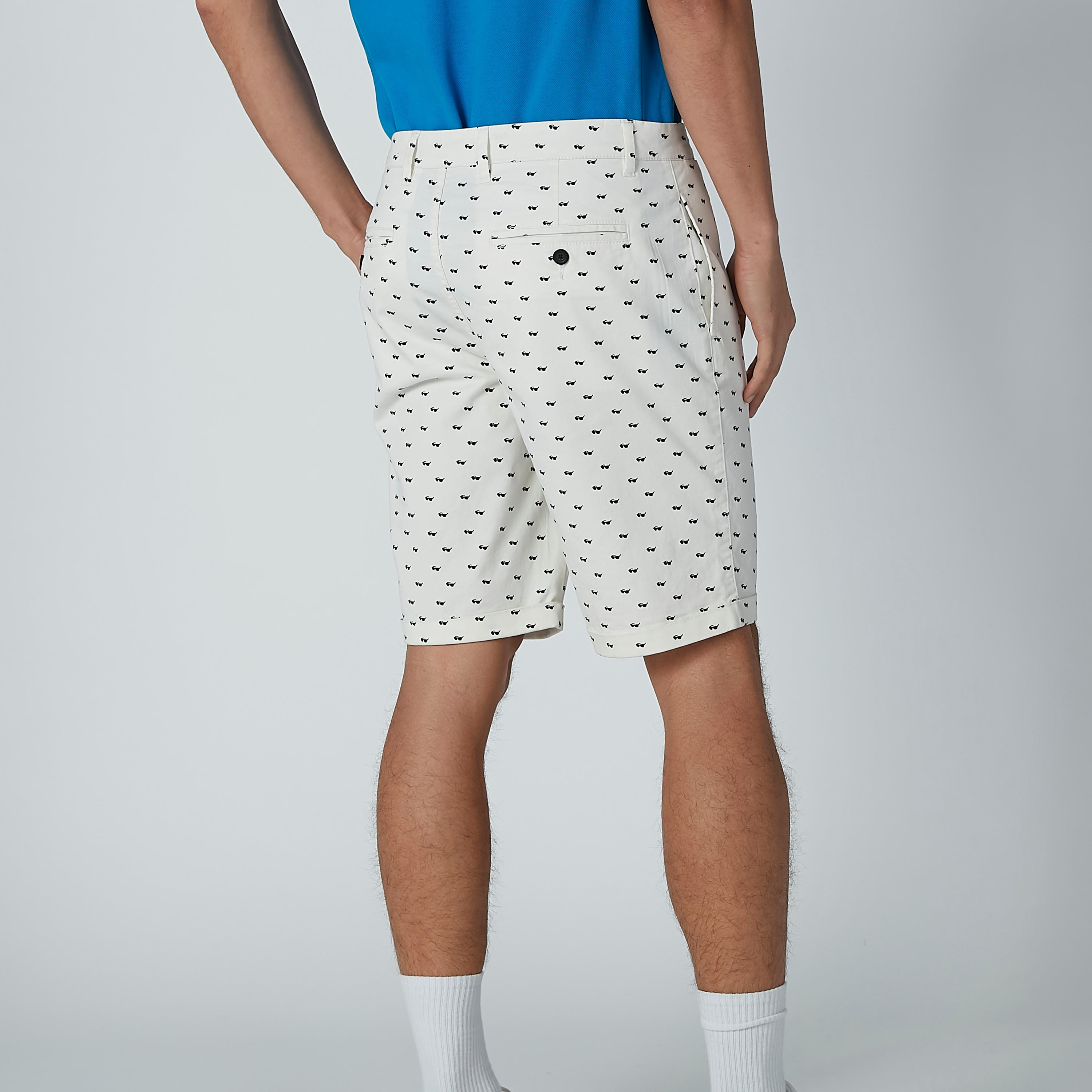 شورت بجيوب وحلقات حزام وطبعات-men-clothing-bottoms-shorts-image-5
