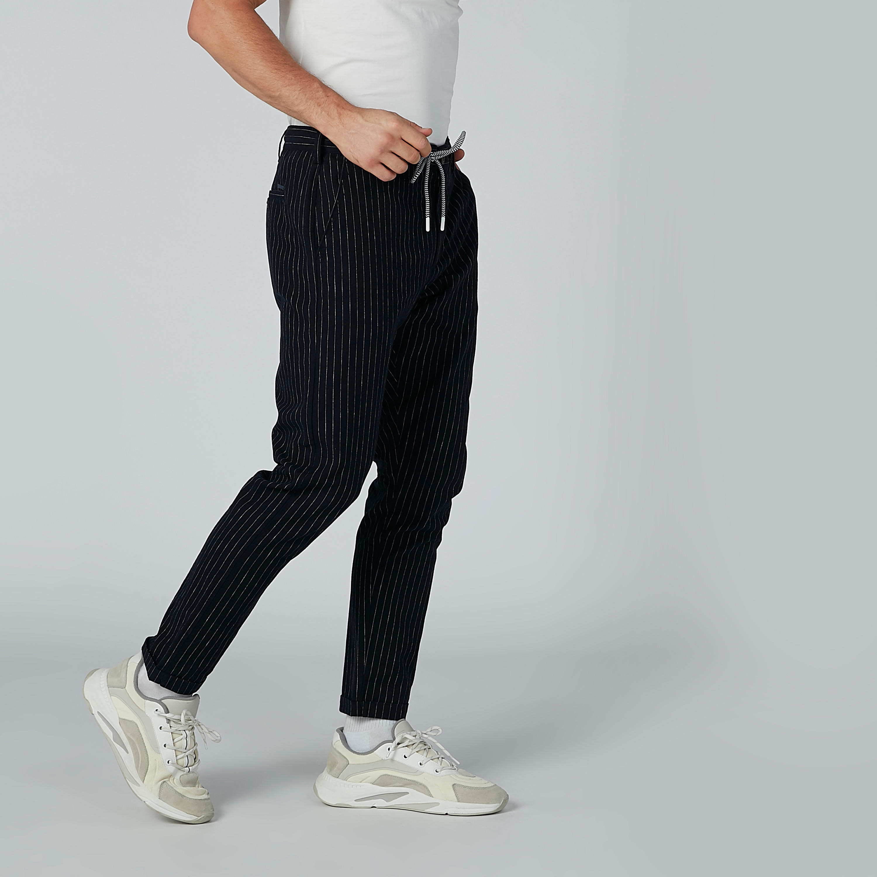 بنطال مقلم بجيوب-men-clothing-bottoms-trousersandchinos-trousers-image-4