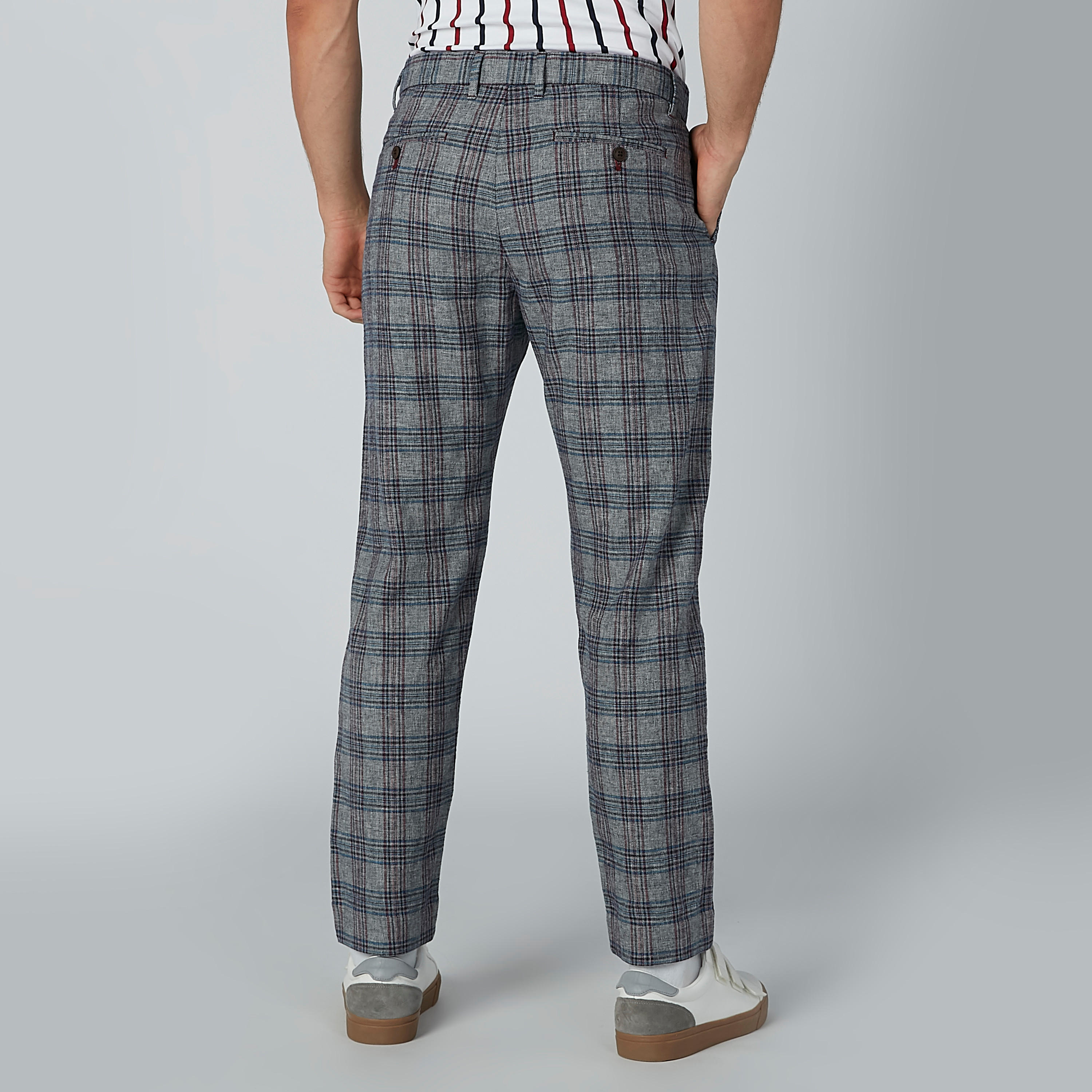 بنطال كاروهات بجيوب-men-clothing-bottoms-trousersandchinos-trousers-image-6