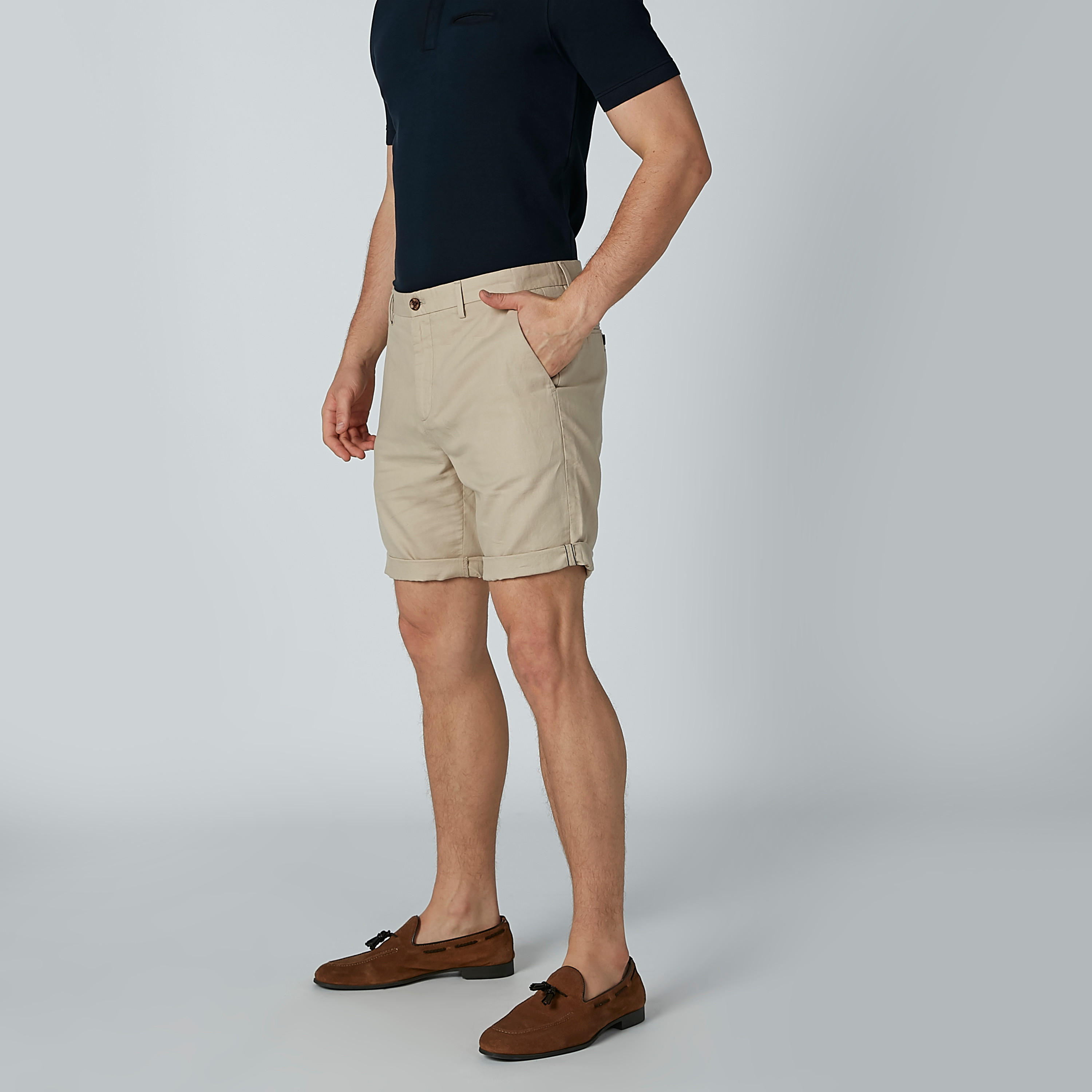 شورت سادة بزر إغلاق وجيوب-men-clothing-bottoms-shorts-image-2