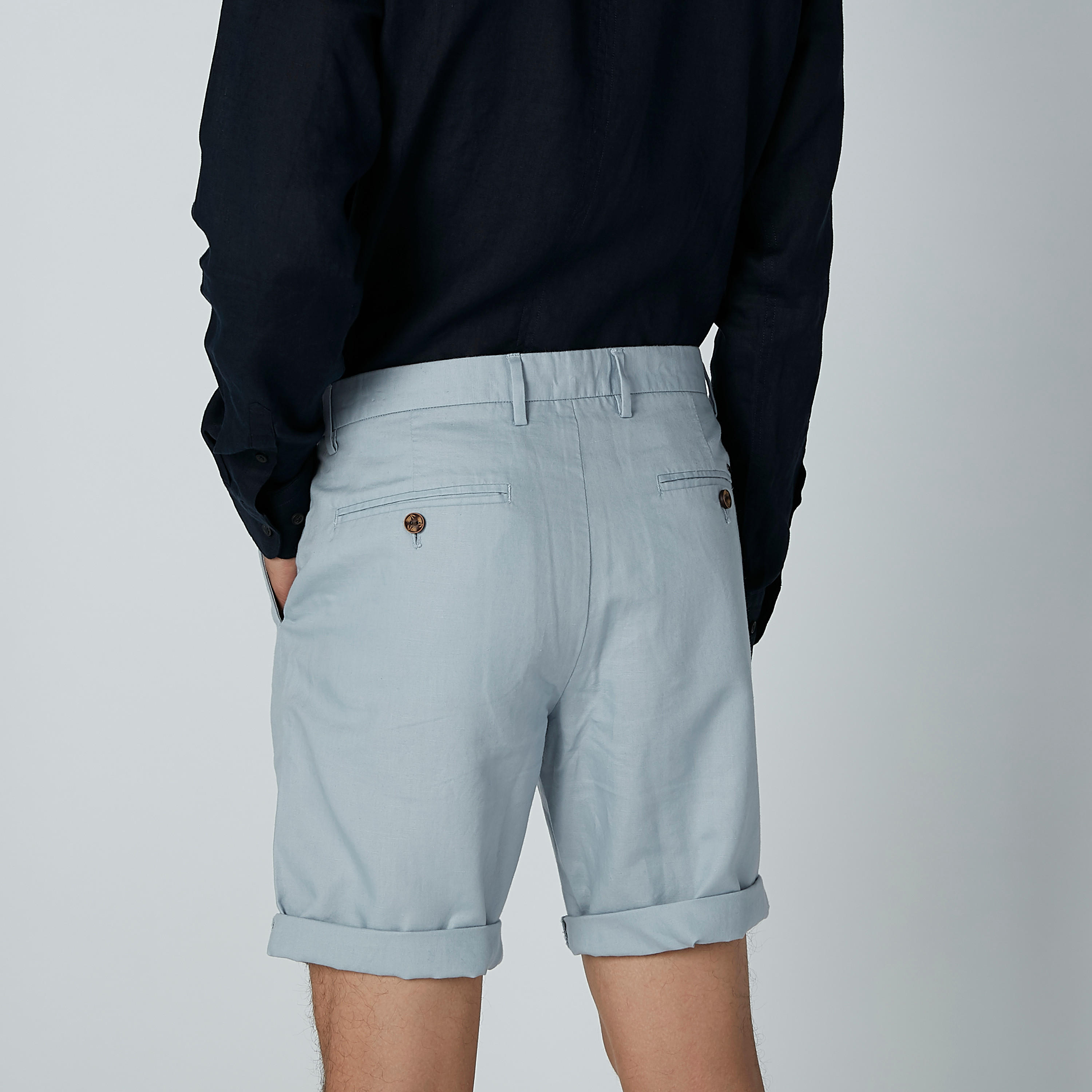 شورت سادة بسحّاب إغلاق وجيوب-men-clothing-bottoms-shorts-image-3