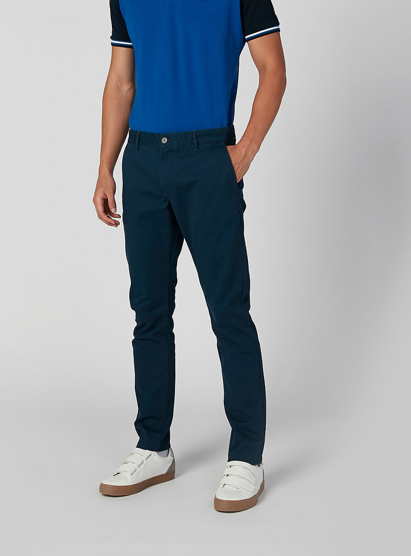 Solid Trousers with Pocket Detail and Belt Loops-men-clothing-bottoms-trousersandchinos-trousers-image-1