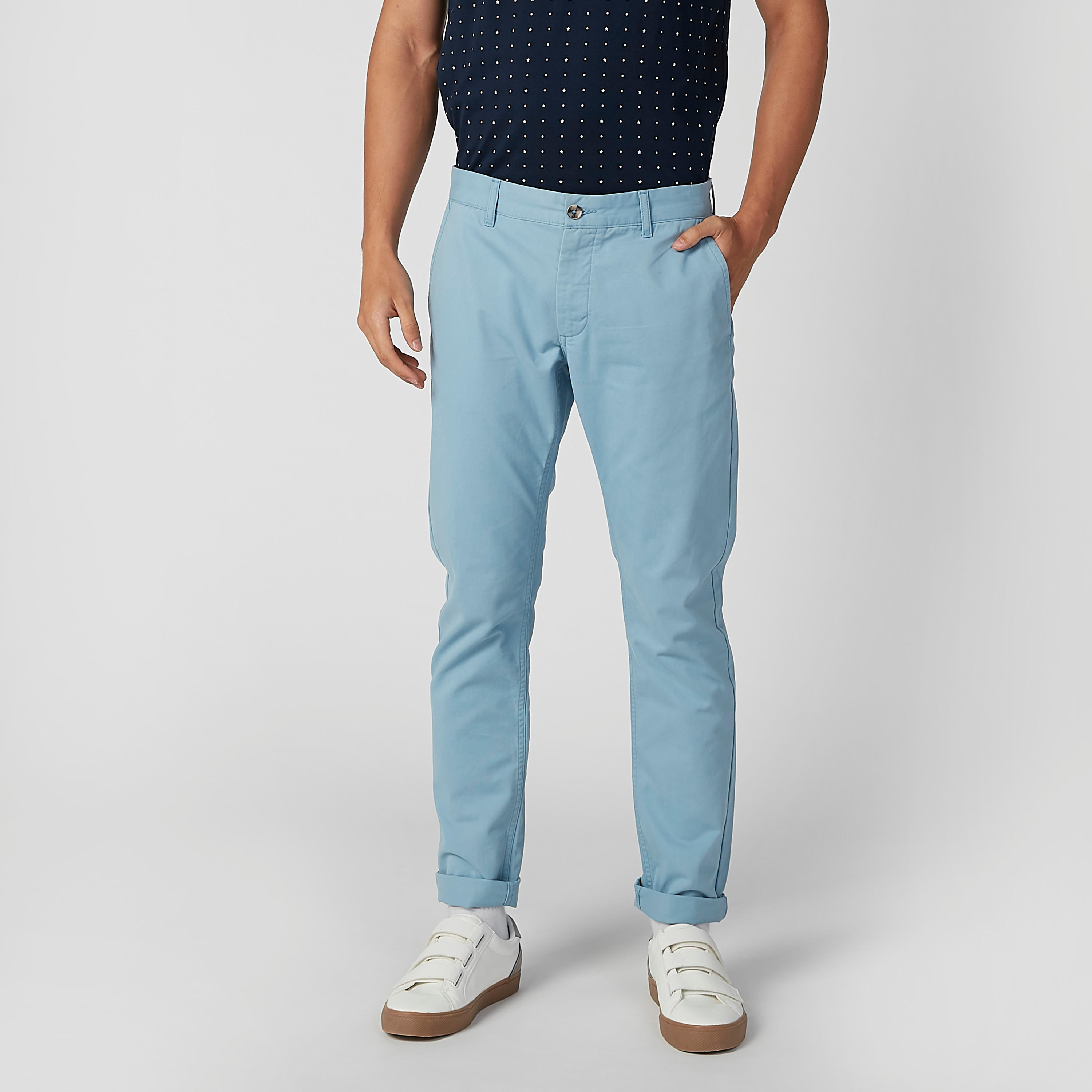 بنطال شينو طويل سادة بجيوب وحلقات للحزام-men-clothing-bottoms-trousersandchinos-trousers-image-1