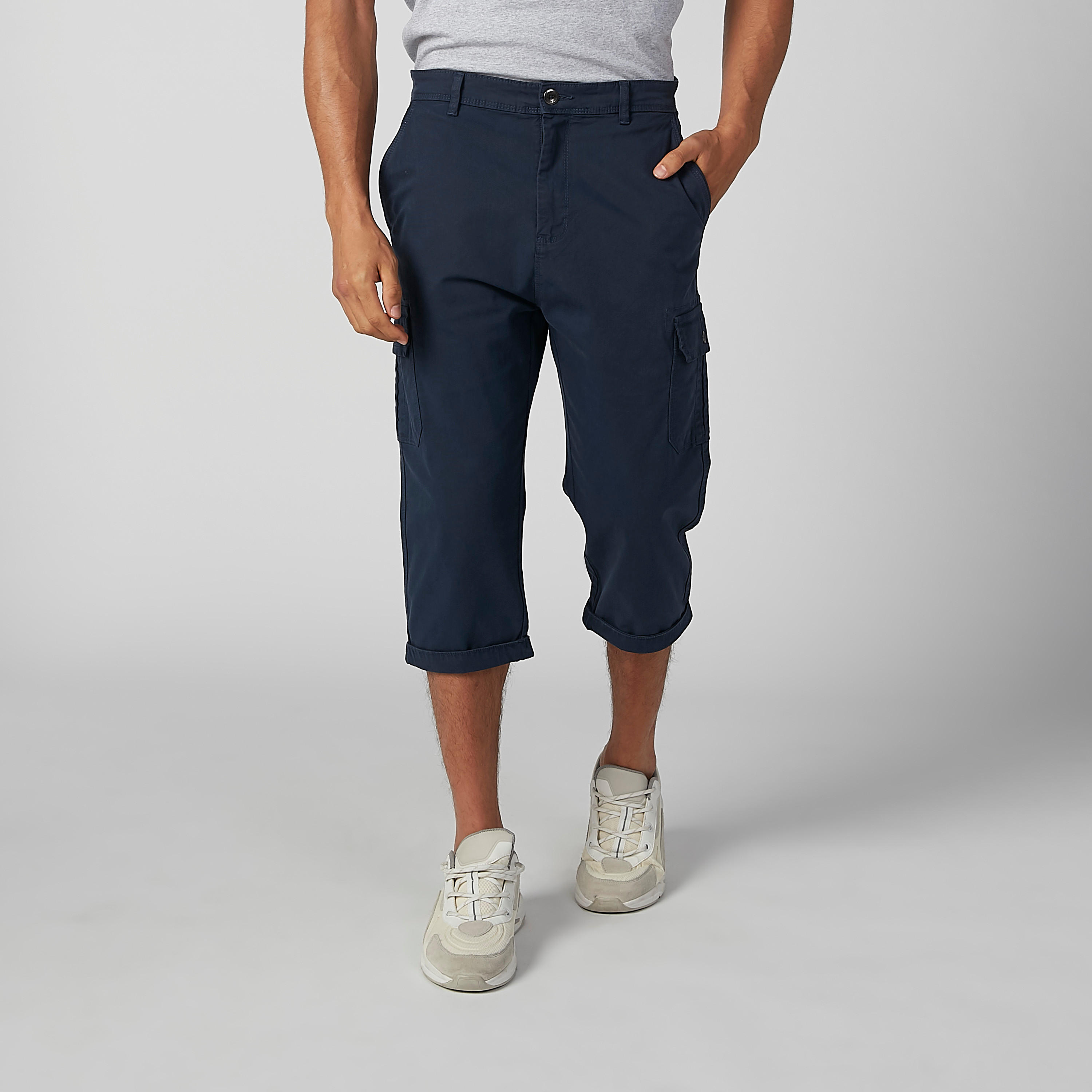 Sustainable Slim Fit Plain Mid Waist 3/4 Pants with Pocket Detail-men-clothing-bottoms-trousersandchinos-trousers-image-3