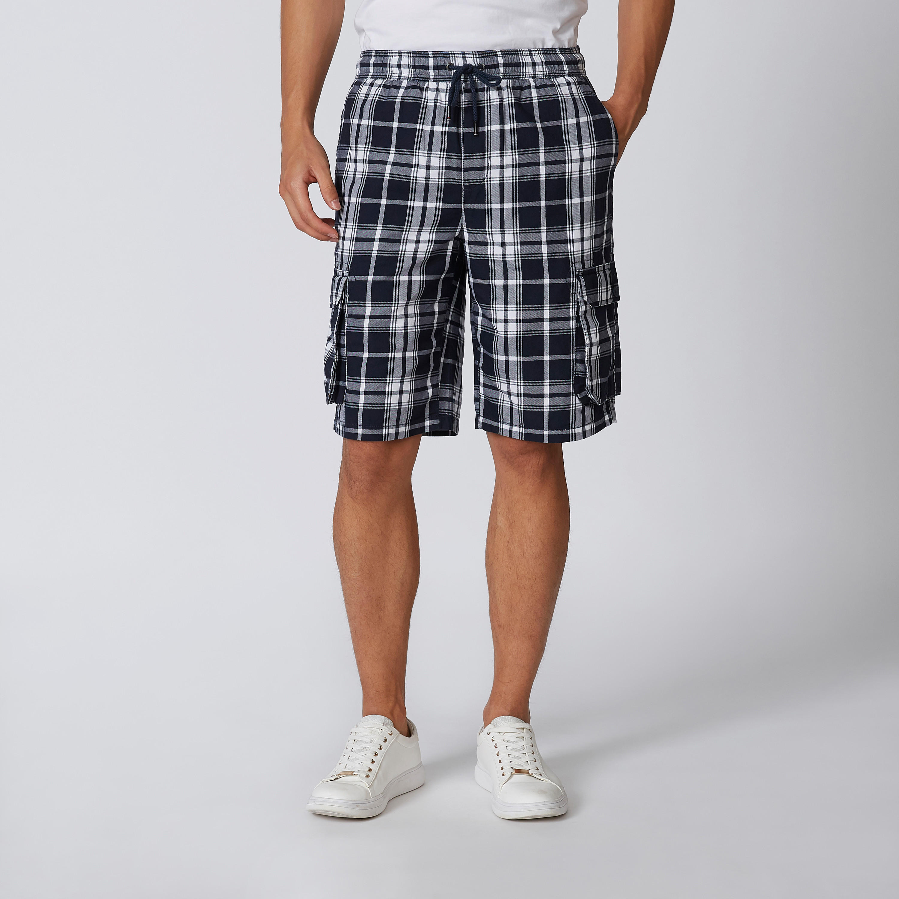 Slim Fit Mid-Rise Checked Shorts with Drawstring Waistband-men-clothing-bottoms-shorts-image-4