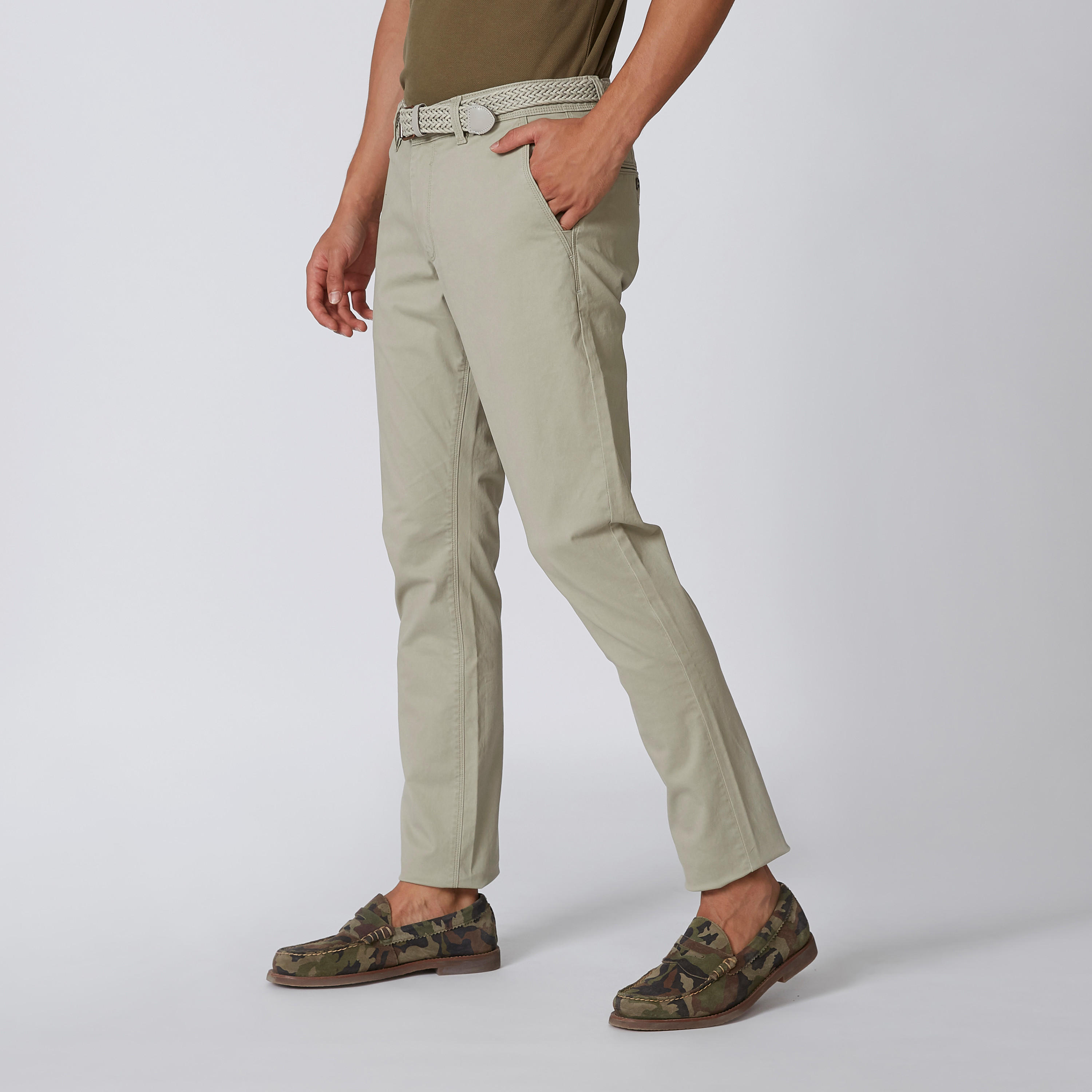 بنطال سادة طويل بجيوب وحلقات للحزام-men-clothing-bottoms-trousersandchinos-trousers-image-3
