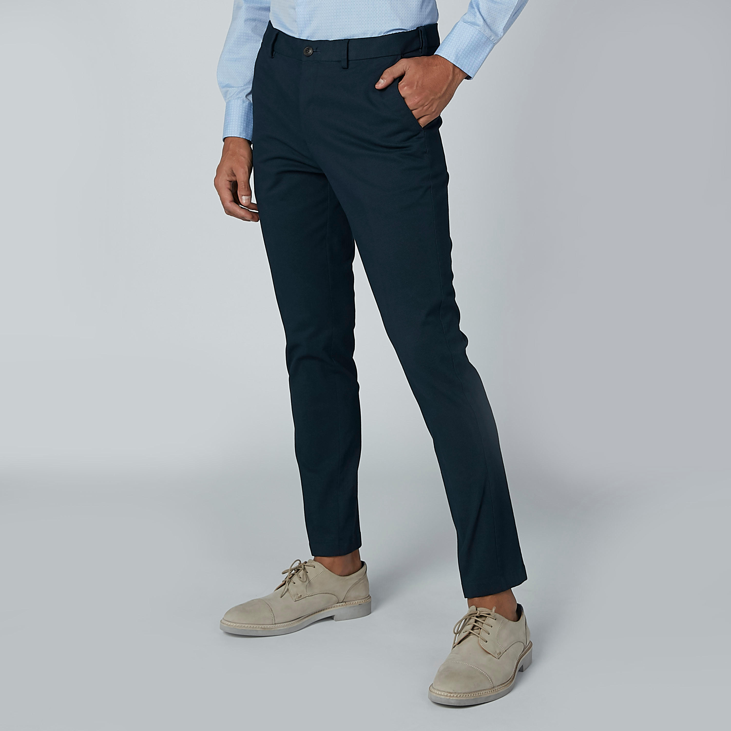 بنطال سادة بقصّة سليم وخصر متوسط الارتفاع وجيوب-men-clothing-bottoms-trousersandchinos-trousers-image-22