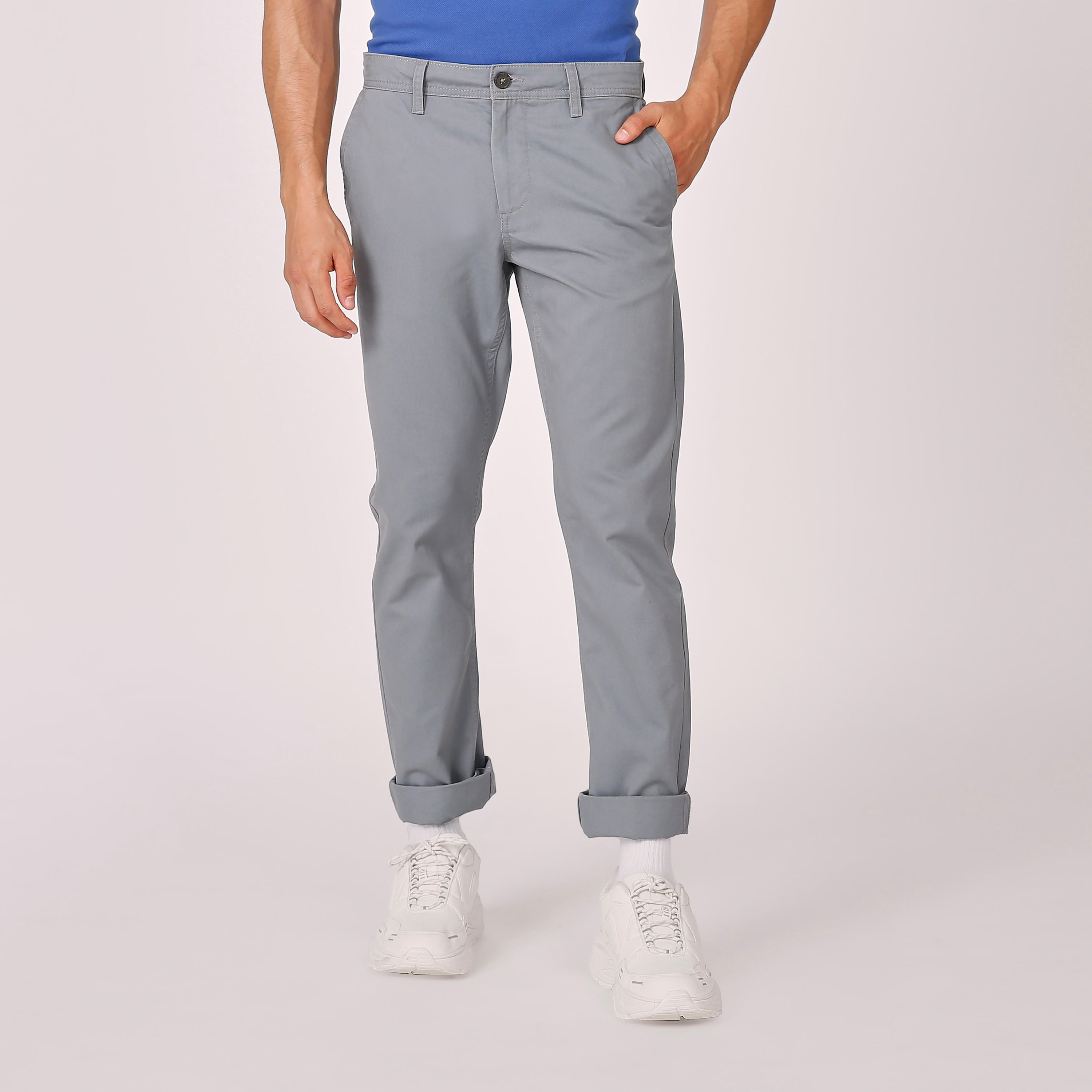 بنطلون شينو مستدام سادة بقصّة سليم وخصر متوسط الارتفاع وجيوب-men-clothing-bottoms-trousersandchinos-trousers-image-1