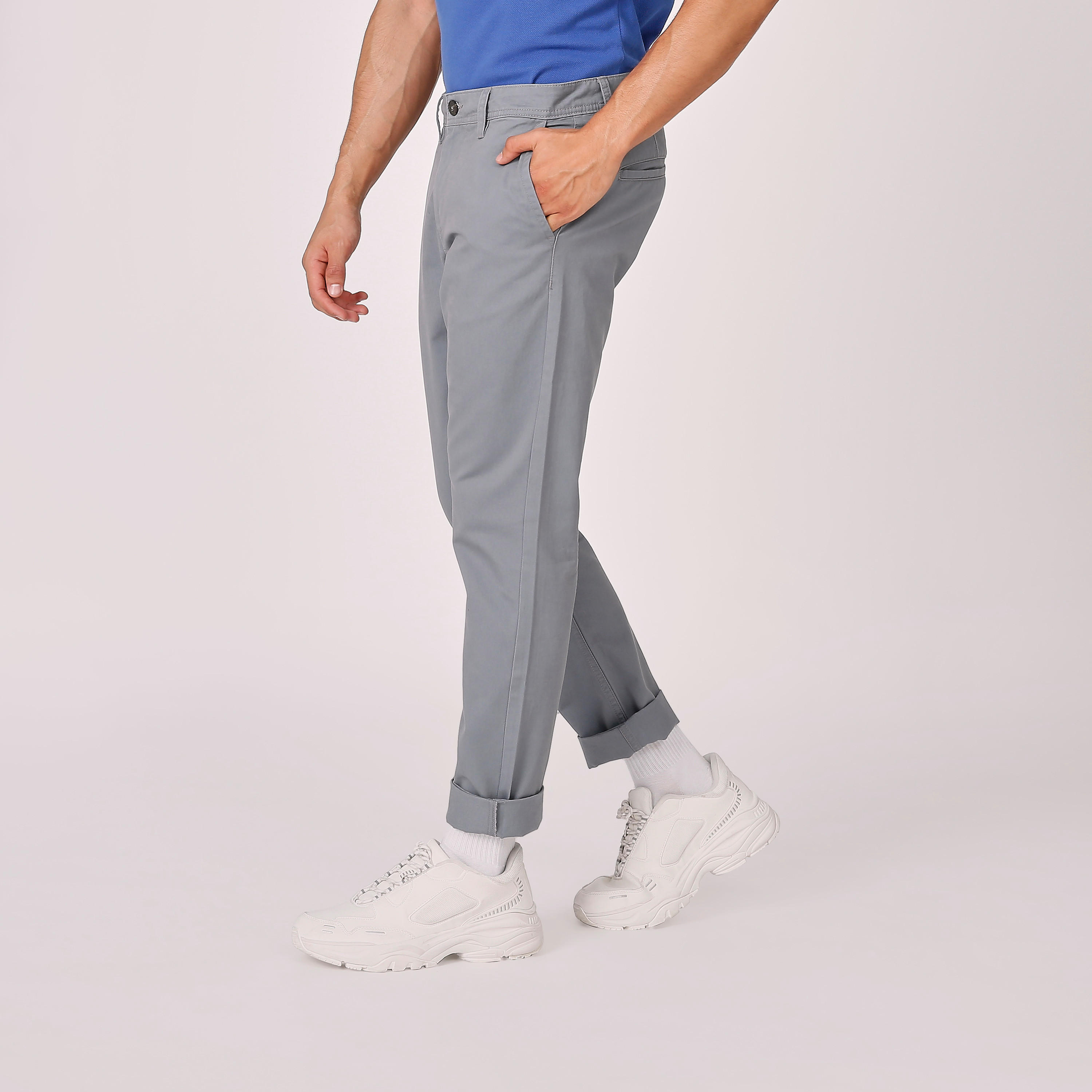 بنطلون شينو مستدام سادة بقصّة سليم وخصر متوسط الارتفاع وجيوب-men-clothing-bottoms-trousersandchinos-trousers-image-2