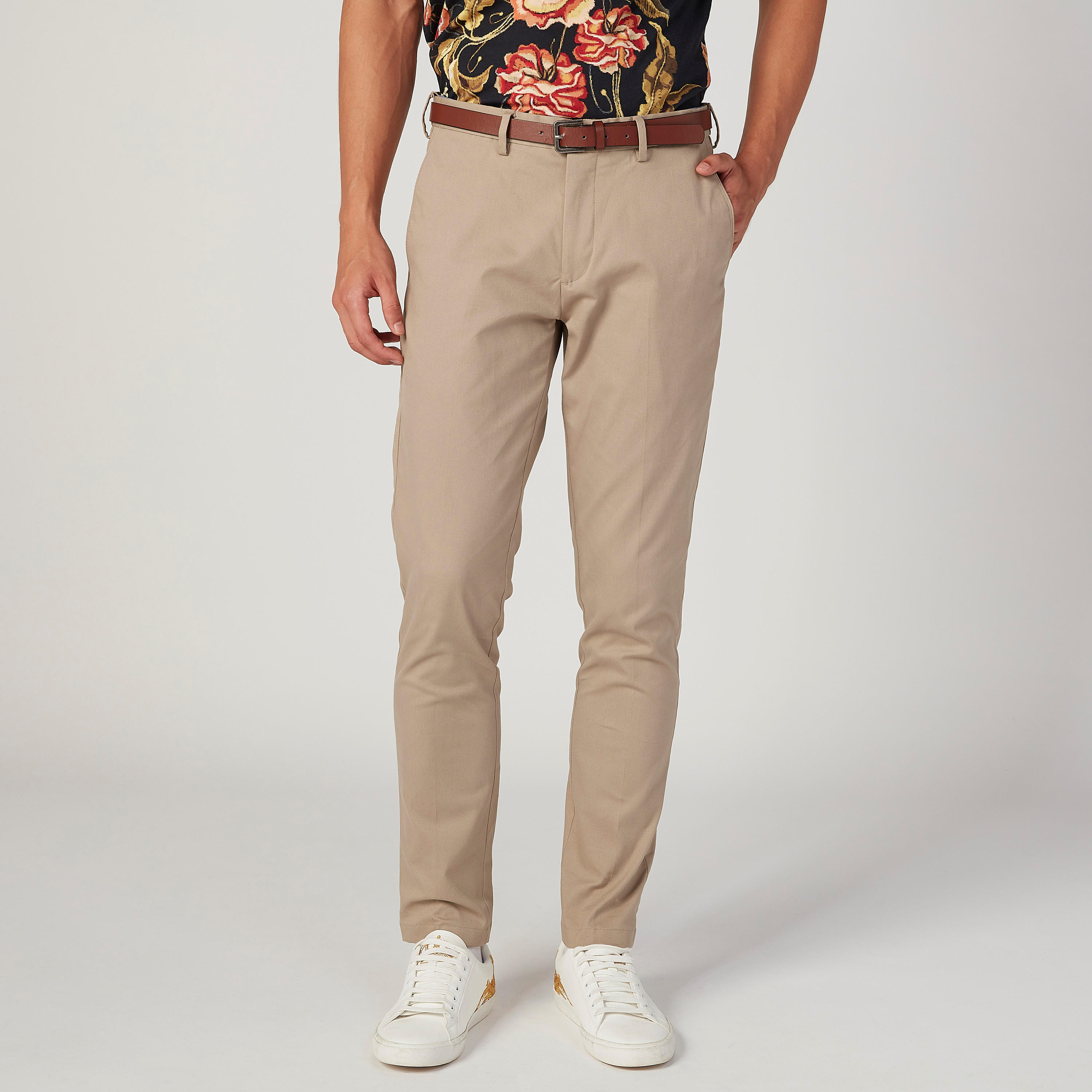بنطلون شينو سادة بجيوب وحلقات للحزام-men-clothing-bottoms-trousersandchinos-trousers-image-1