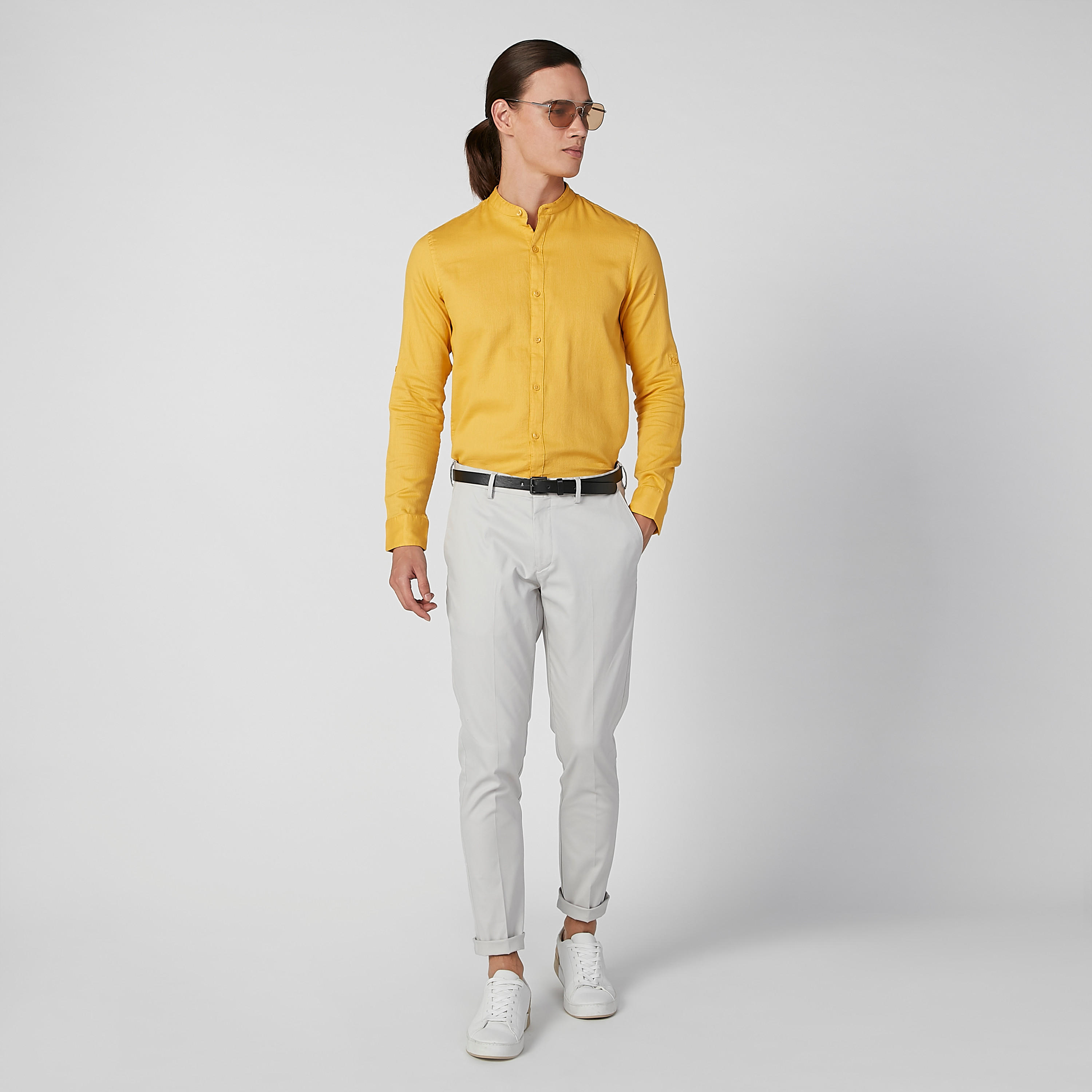 بنطلون شينو سادة بجيوب وحلقات للحزام-men-clothing-bottoms-trousersandchinos-trousers-image-2