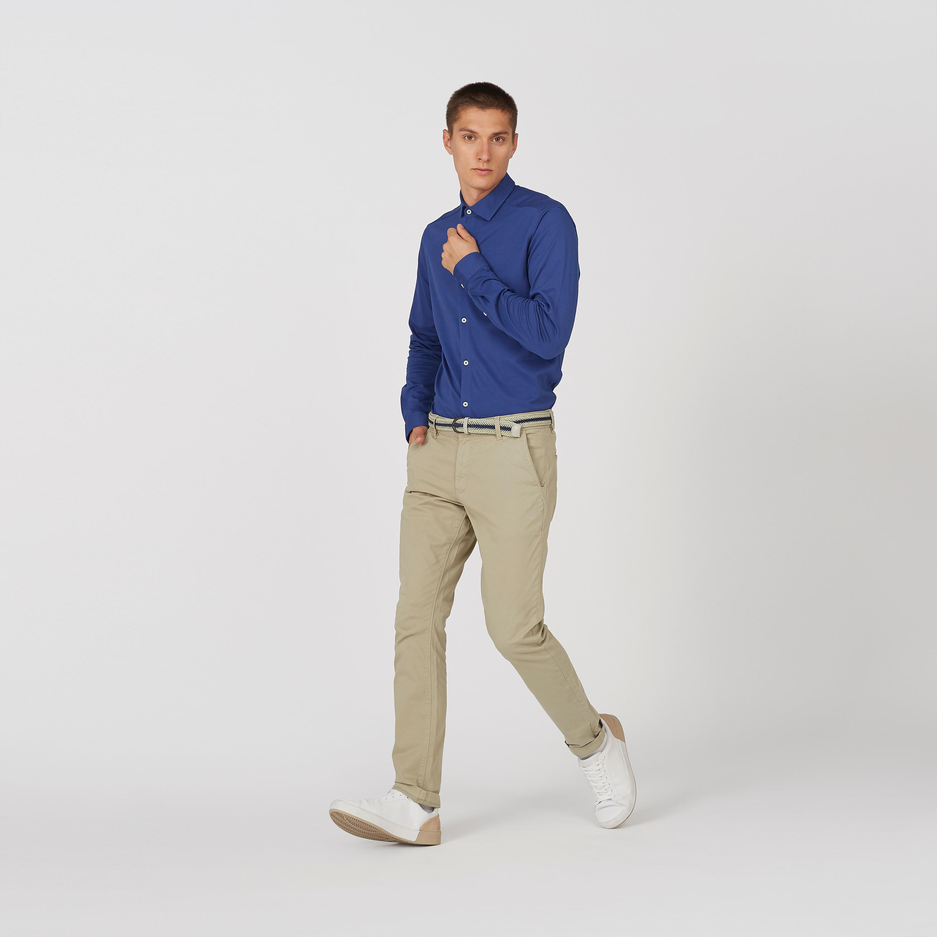 بنطلون شينو سادة بجيوب وحلقات للحزام-men-clothing-bottoms-trousersandchinos-trousers-image-4