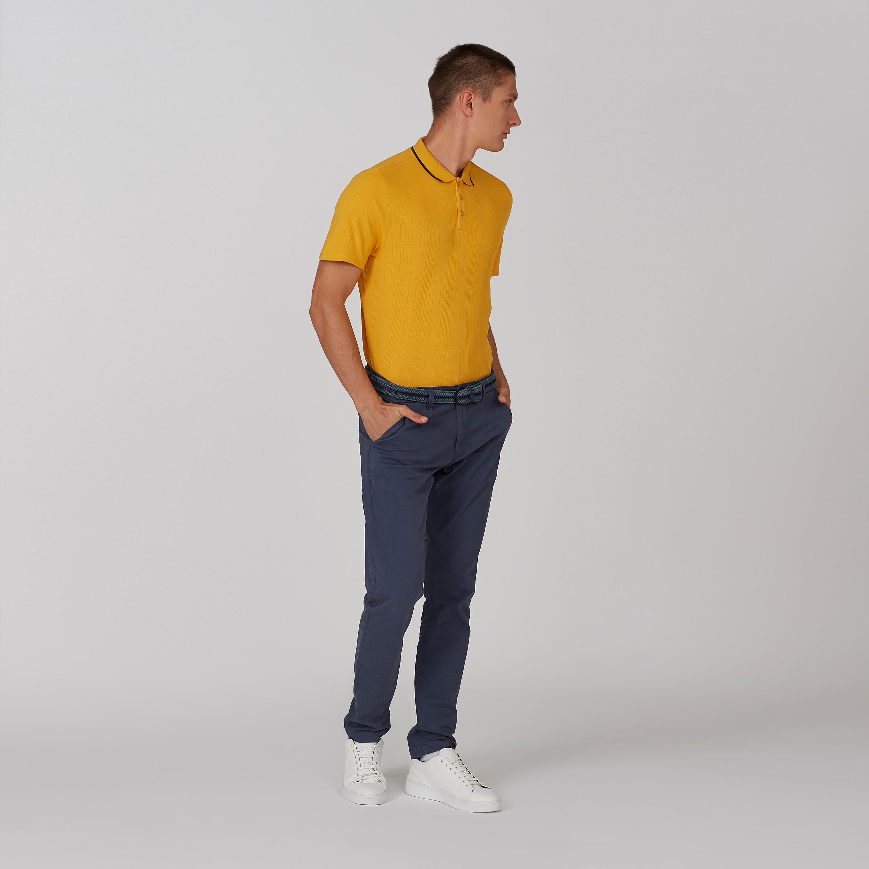 بنطلون شينو سادة طويل بجيوب وحلقات للحزام-men-clothing-bottoms-trousersandchinos-trousers-image-5