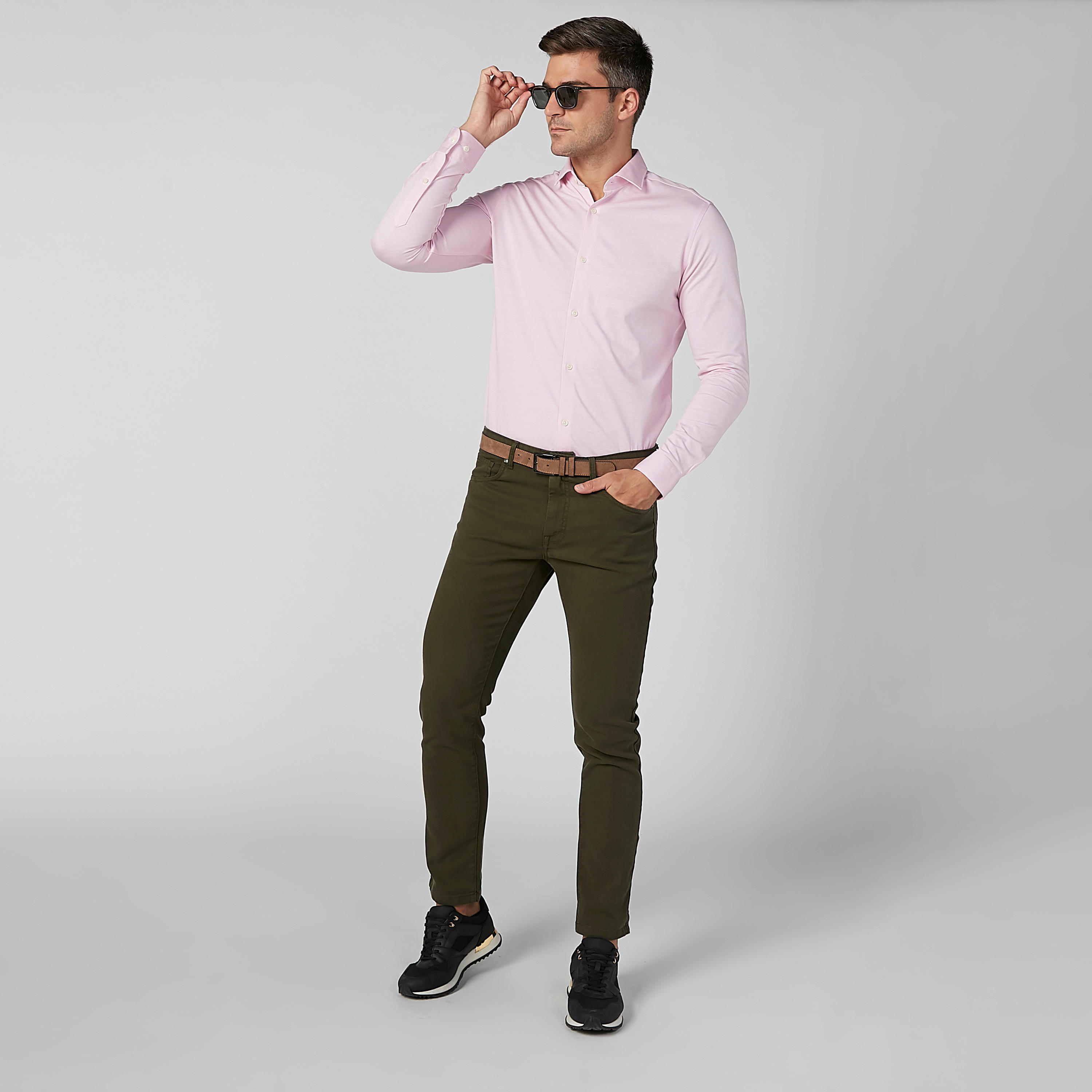 بنطلون مستدام شينو سادة سليم بجيوب-men-clothing-bottoms-trousersandchinos-trousers-image-13