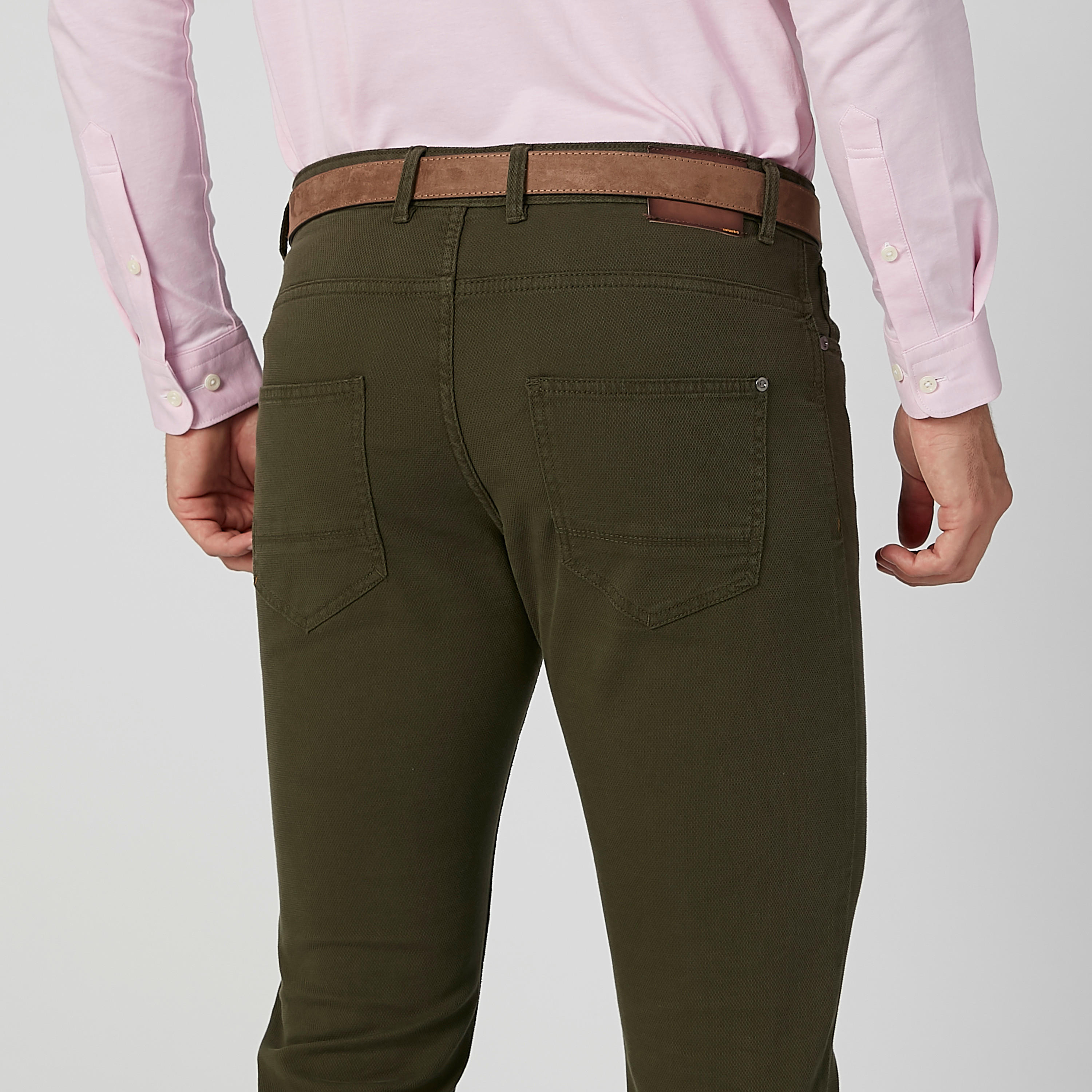بنطلون مستدام شينو سادة سليم بجيوب-men-clothing-bottoms-trousersandchinos-trousers-image-16