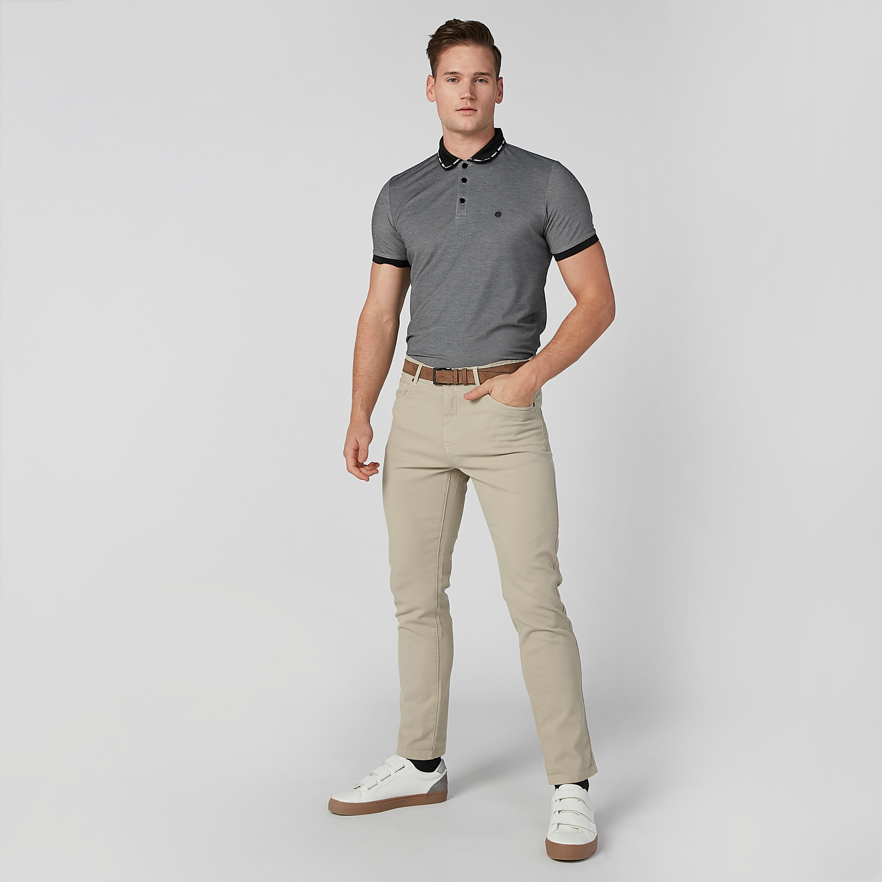 بنطلون مستدام شينو سادة سليم بجيوب-men-clothing-bottoms-trousersandchinos-trousers-image-8