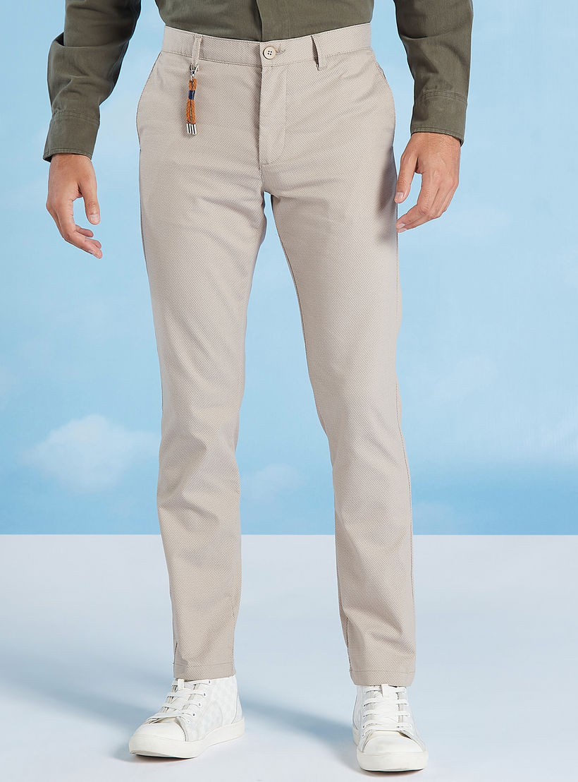 تيشيرت مستدام بقصّة سليم وياقة بولو وأكمام قصيرة -men-clothing-bottoms-trousersandchinos-trousers-image-1