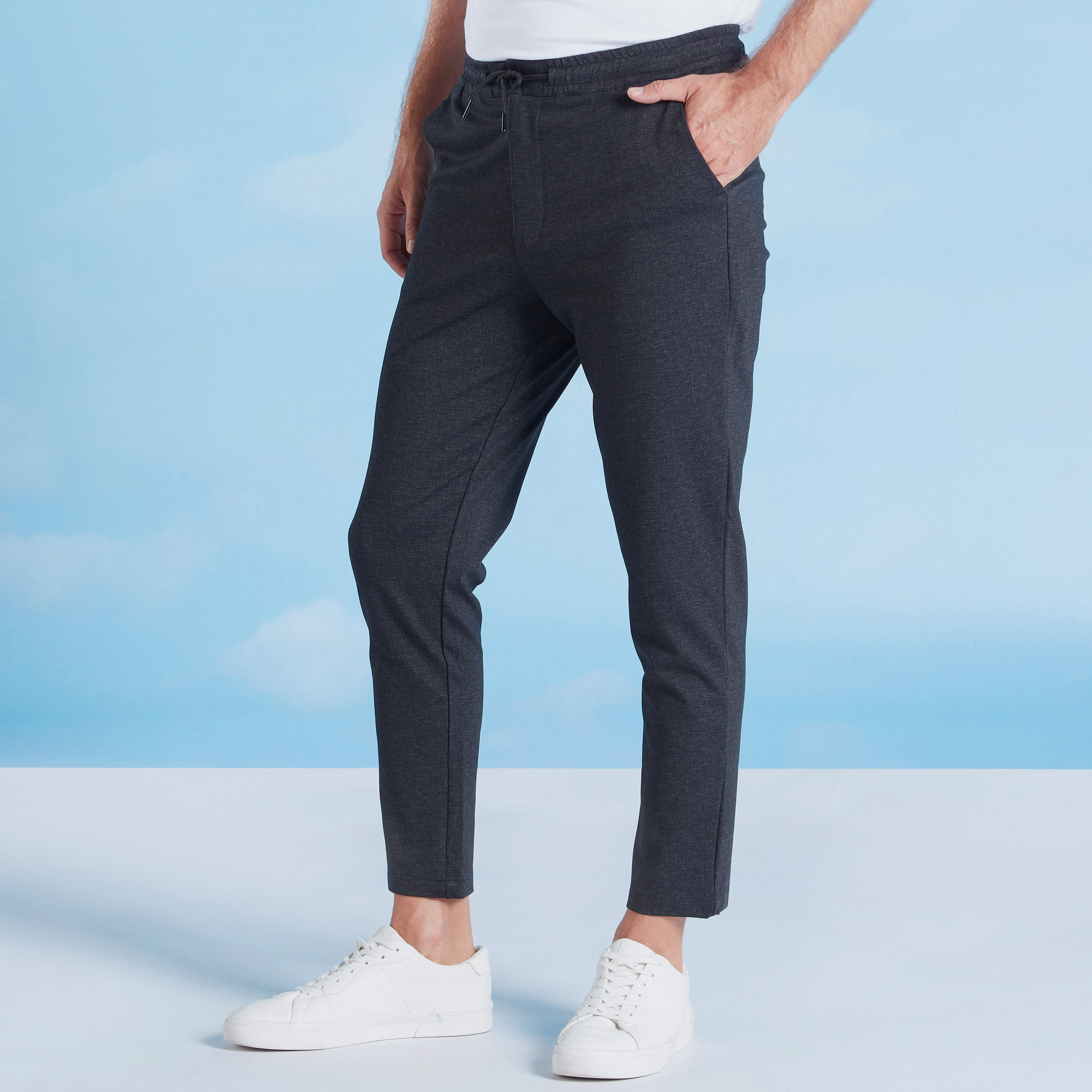 بنطلون سليم سادة بخصر متوسّط الإرتفاع برباط وجيوب-men-clothing-bottoms-trousersandchinos-trousers-image-5