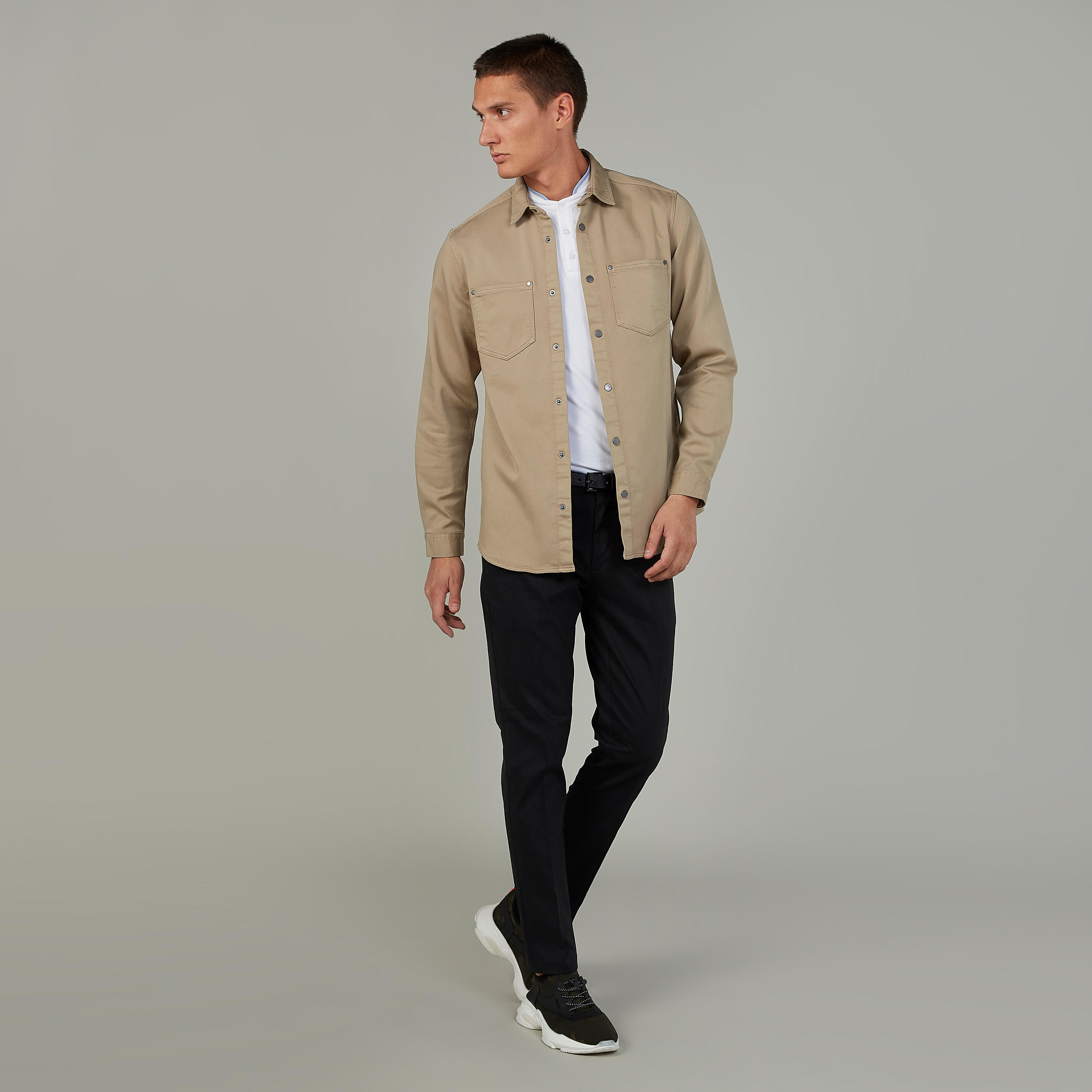 بنطلون سادة بجيوب-men-clothing-bottoms-trousersandchinos-trousers-image-4