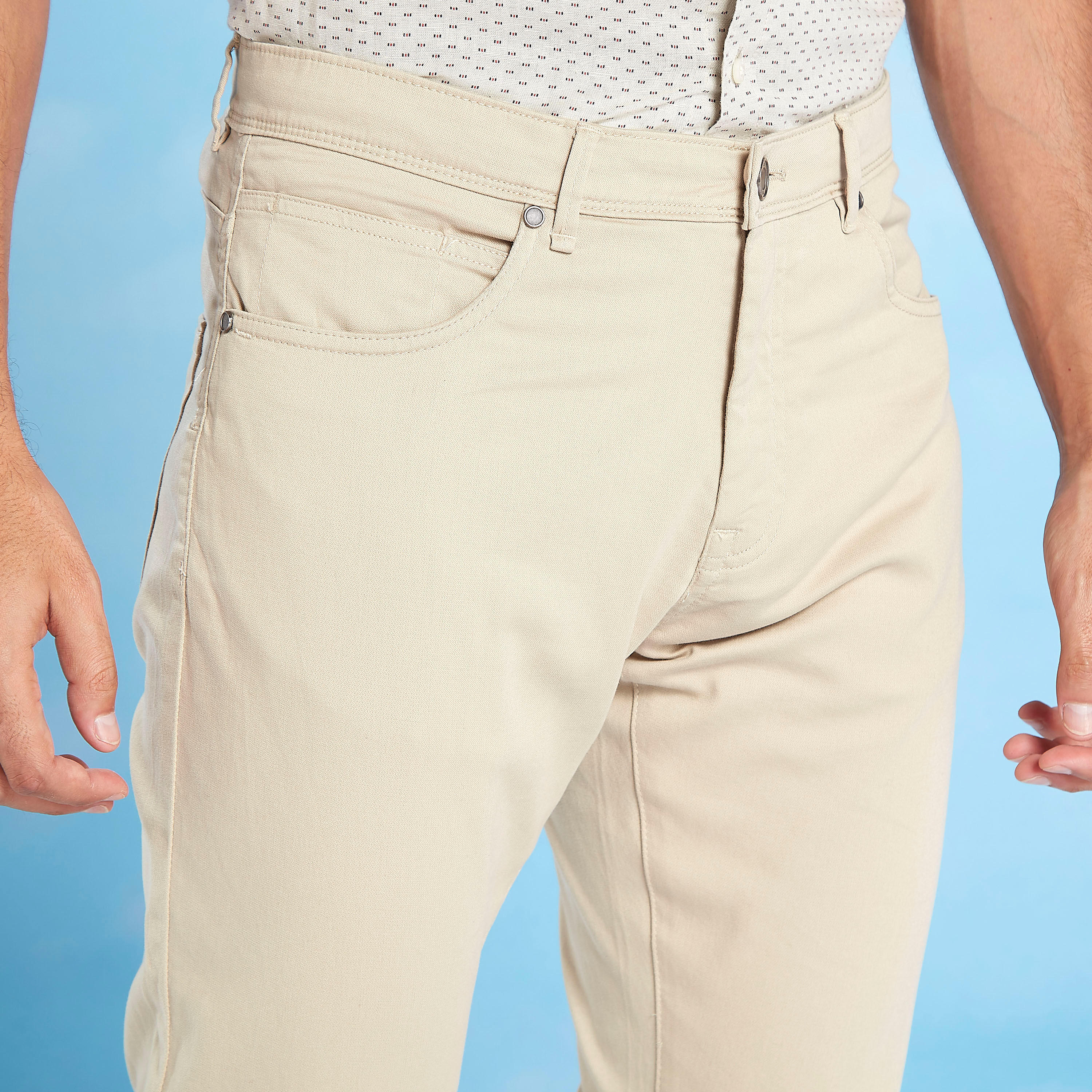 بنطلون شينو طويل سادة بقصّة سليم وخصر متوسط الارتفاع وجيوب-men-clothing-bottoms-trousersandchinos-trousers-image-7