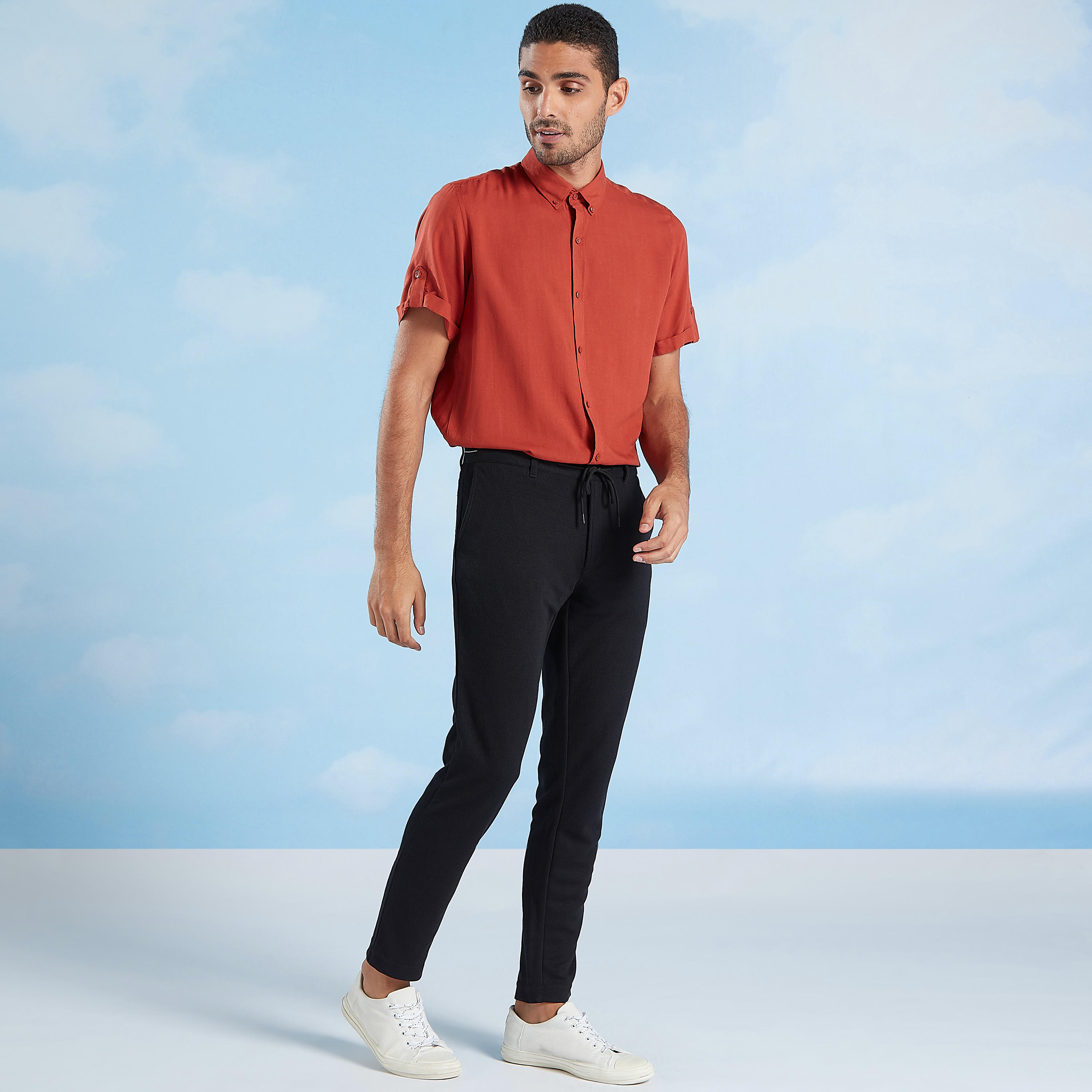 Slim Fit Solid Mid-Rise Chinos with Pocket Detail and Drawstring-men-clothing-bottoms-trousersandchinos-trousers-image-2