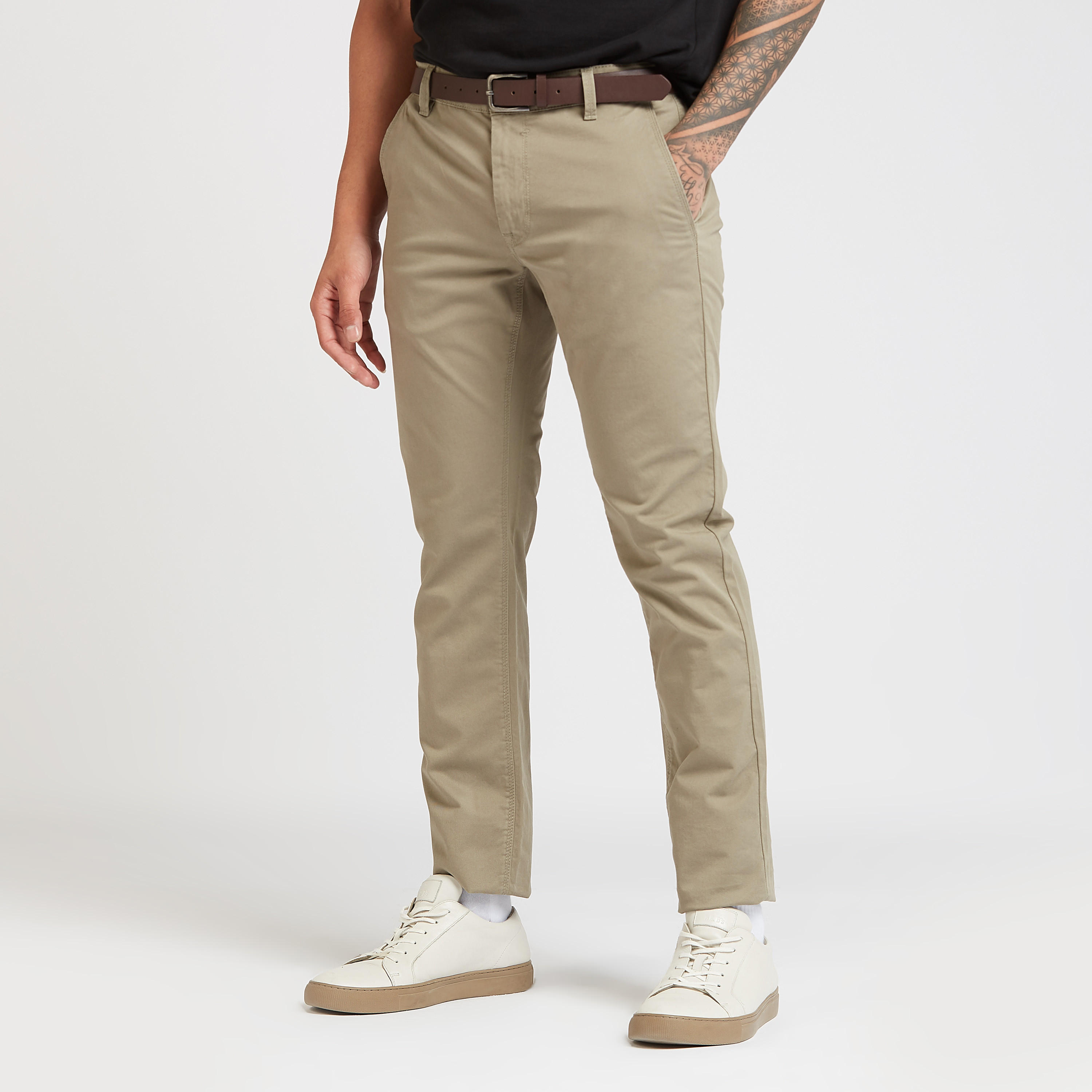 بنطال شينو طويل سادة بجيوب وحلقات للحزام-men-clothing-bottoms-trousersandchinos-trousers-image-9