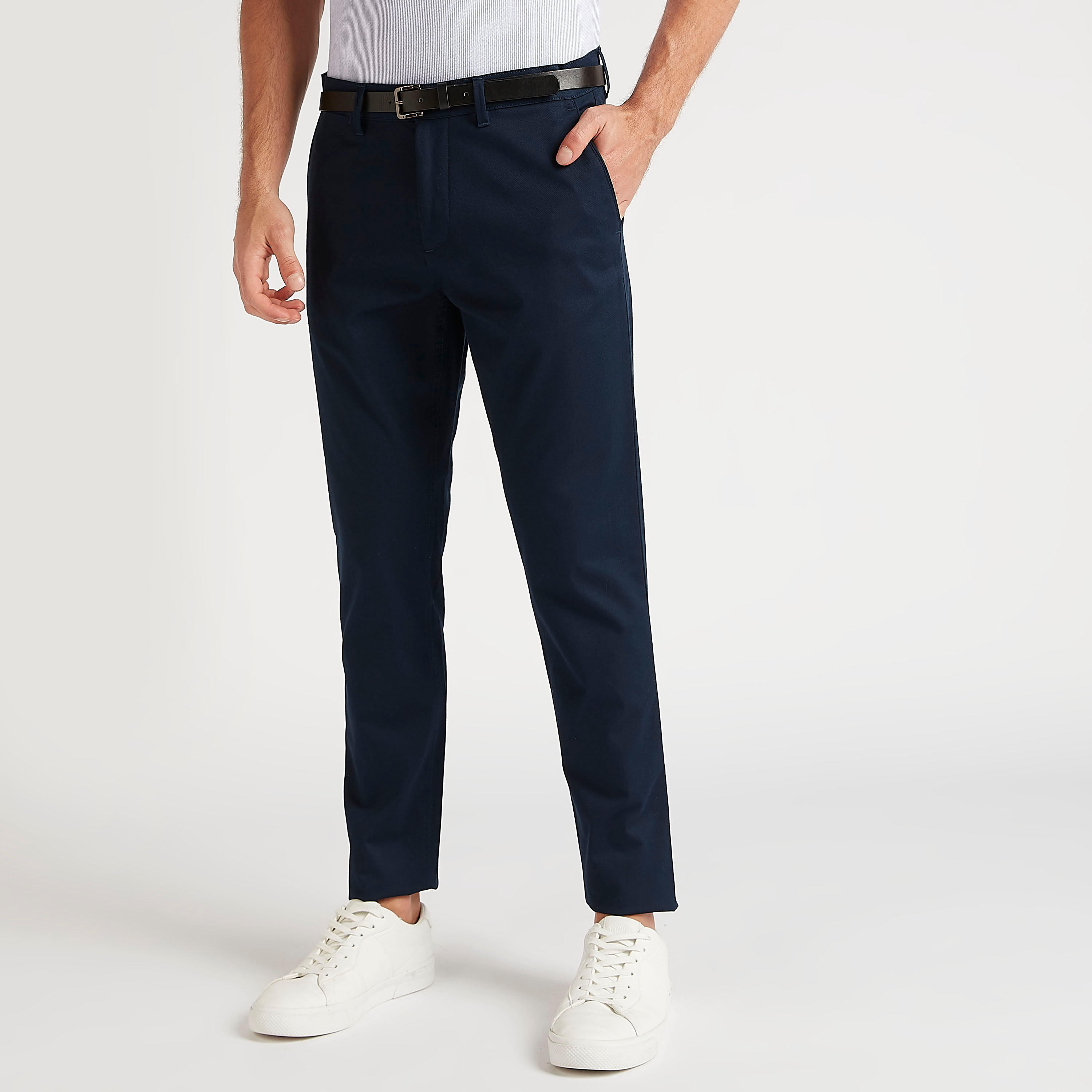 بنطلون شينو سادة بحزام وجيوب-men-clothing-bottoms-trousersandchinos-trousers-image-4