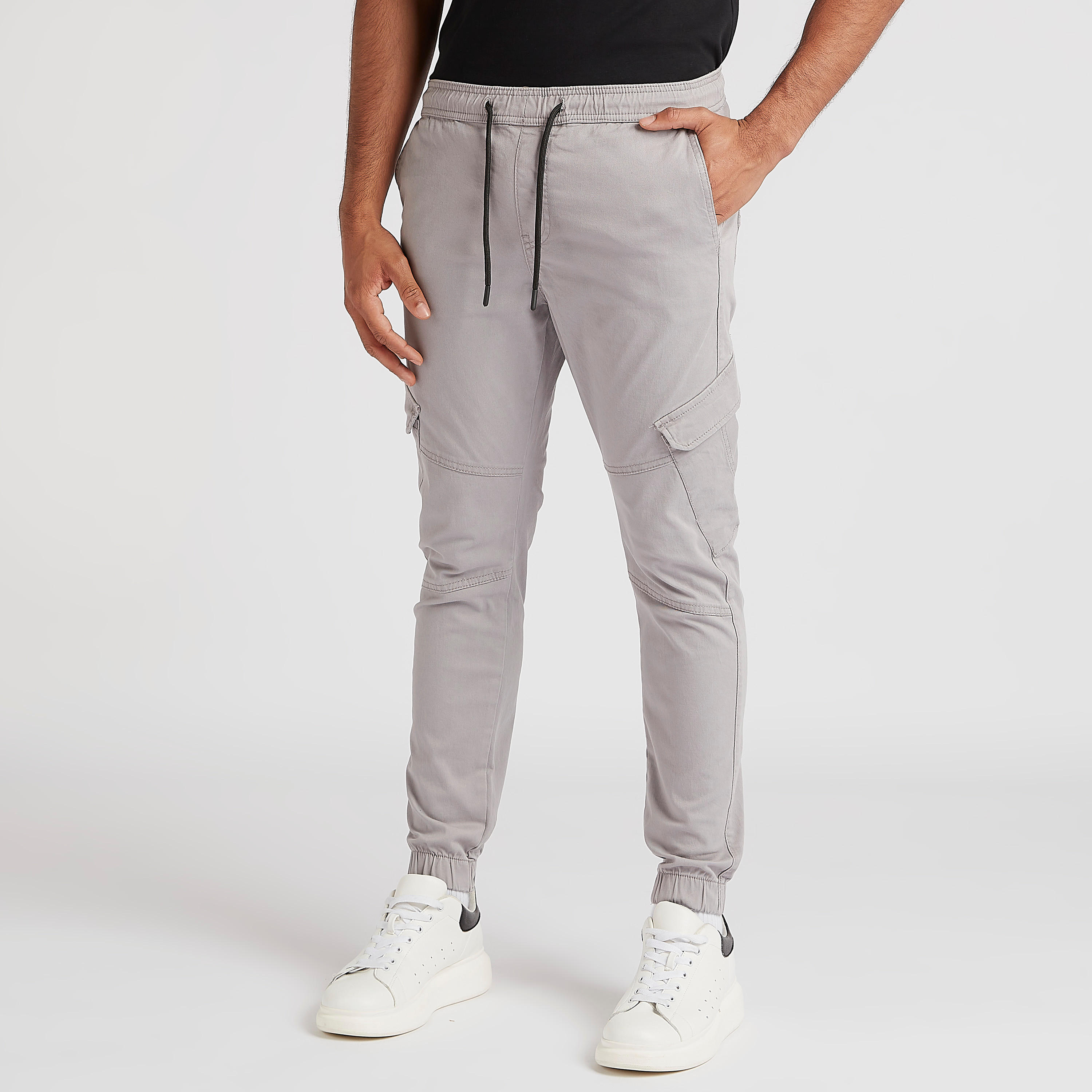 Solid Chinos with Cargo Pockets and Drawstring Closure-men-clothing-bottoms-trousersandchinos-trousers-image-5