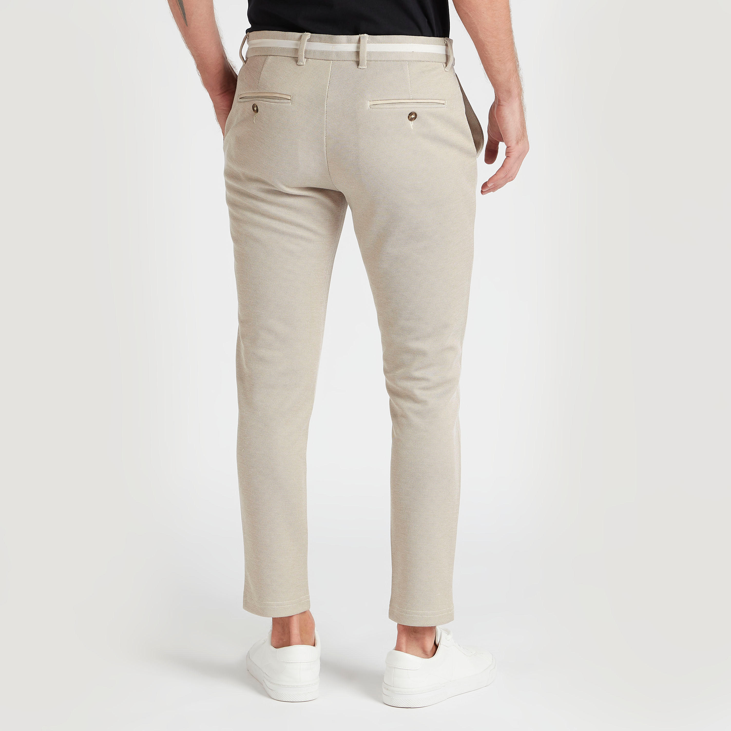 بنطلون شينو سليم فيت بارز الملمس بخصر متوسّط الارتفاع وجيوب-men-clothing-bottoms-trousersandchinos-trousers-image-4