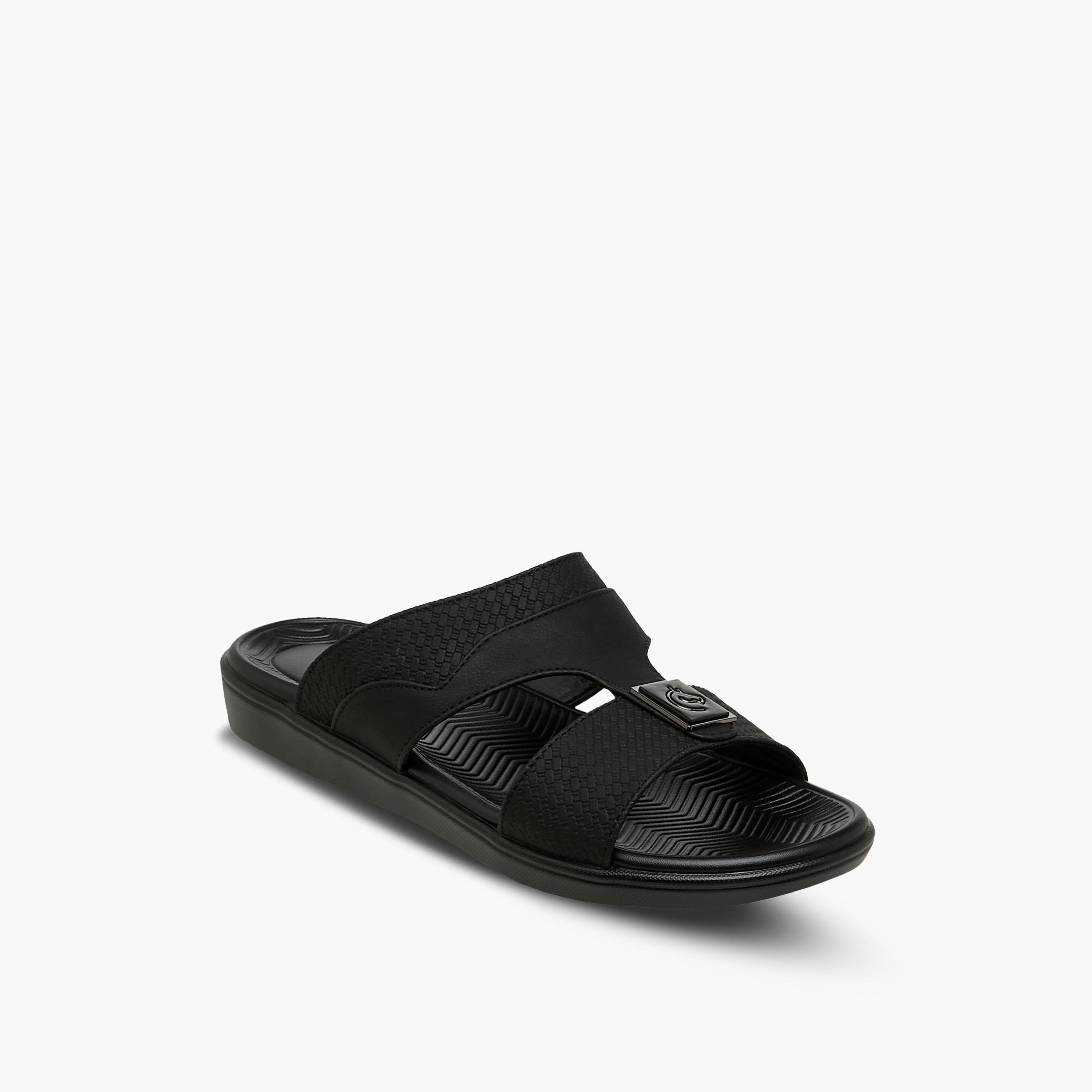 LBL by Shoexpress Men Textured Arabic Sandals-men-shoes-sandals-image-2