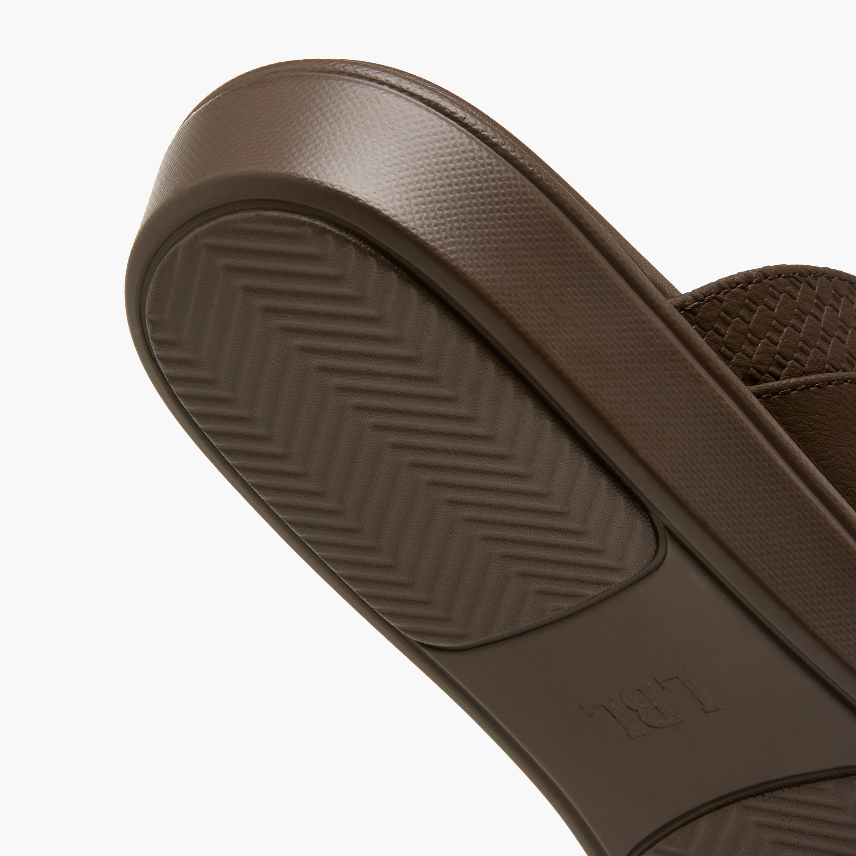 LBL by Shoexpress Men Textured Arabic Sandals-men-shoes-sandals-image-6
