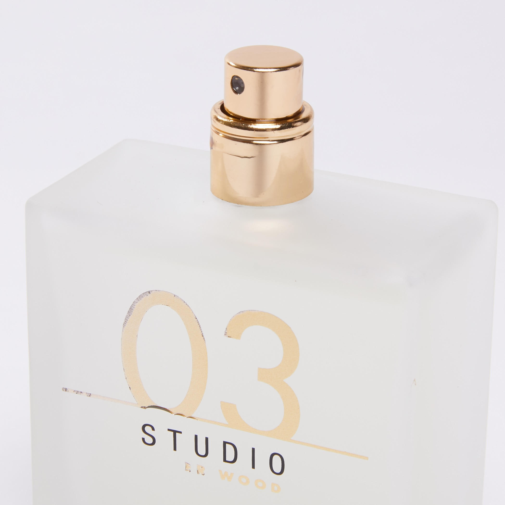 معطر جسم للرجال برحيق الأخشاب والعنبر - 100 مل-beautyandpersonalcare-fragrance-men-image-1