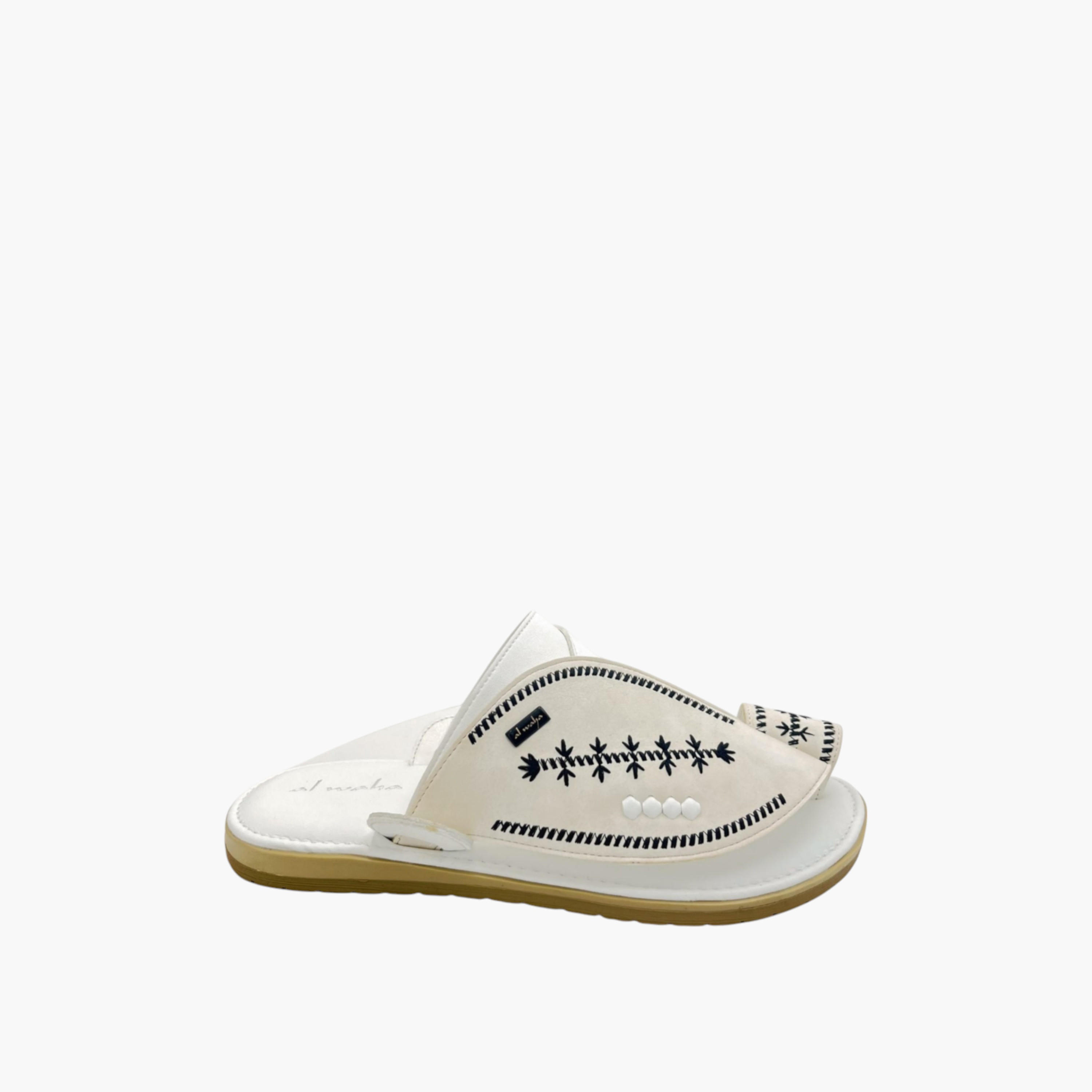 صندل عربي مطرّز سهل الارتداء بحلقة إصبع من الواحة-men-shoes-sandals-image-2