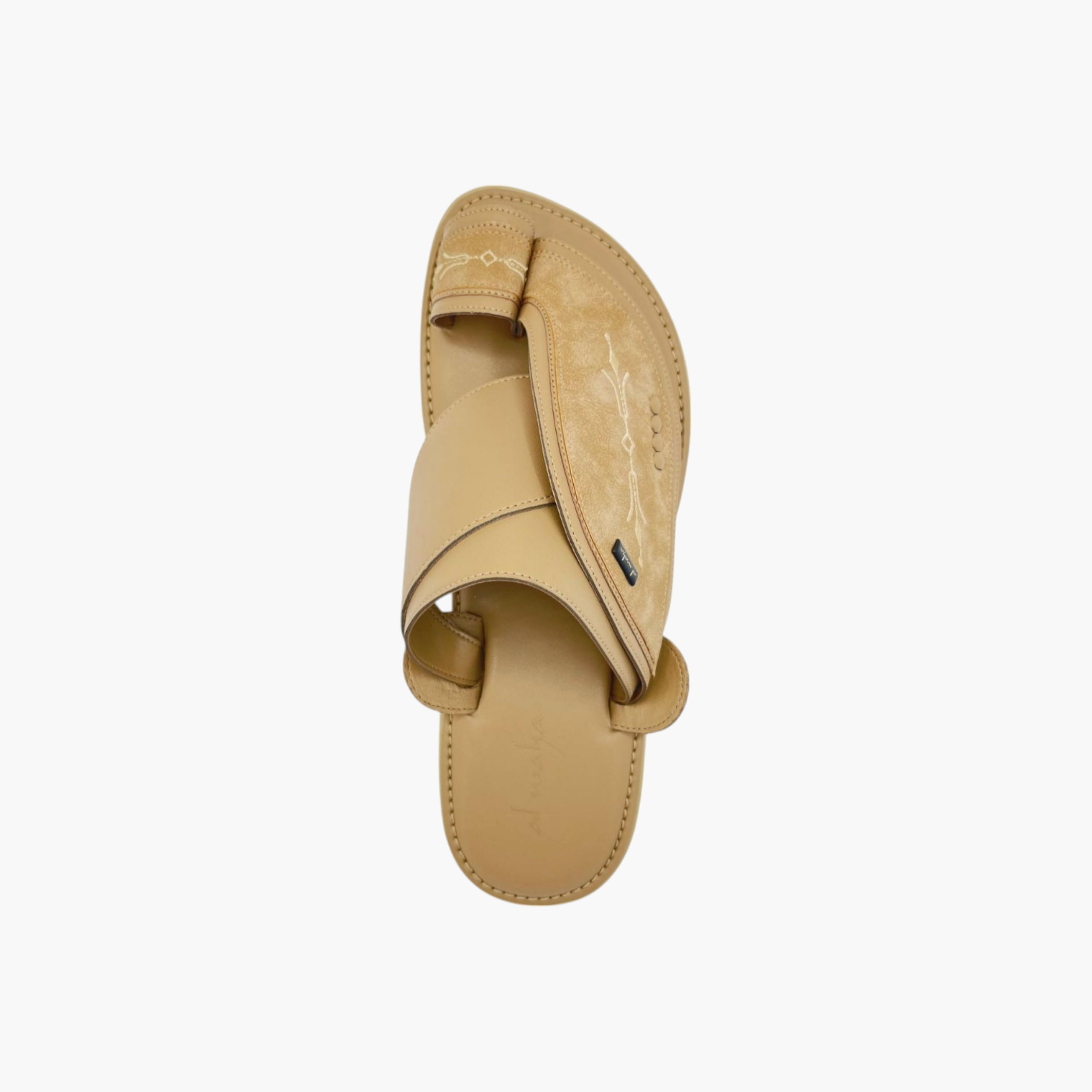 صندل مطرّز سهل الارتداء بحلقة إصبع من الواحة-men-shoes-sandals-image-3