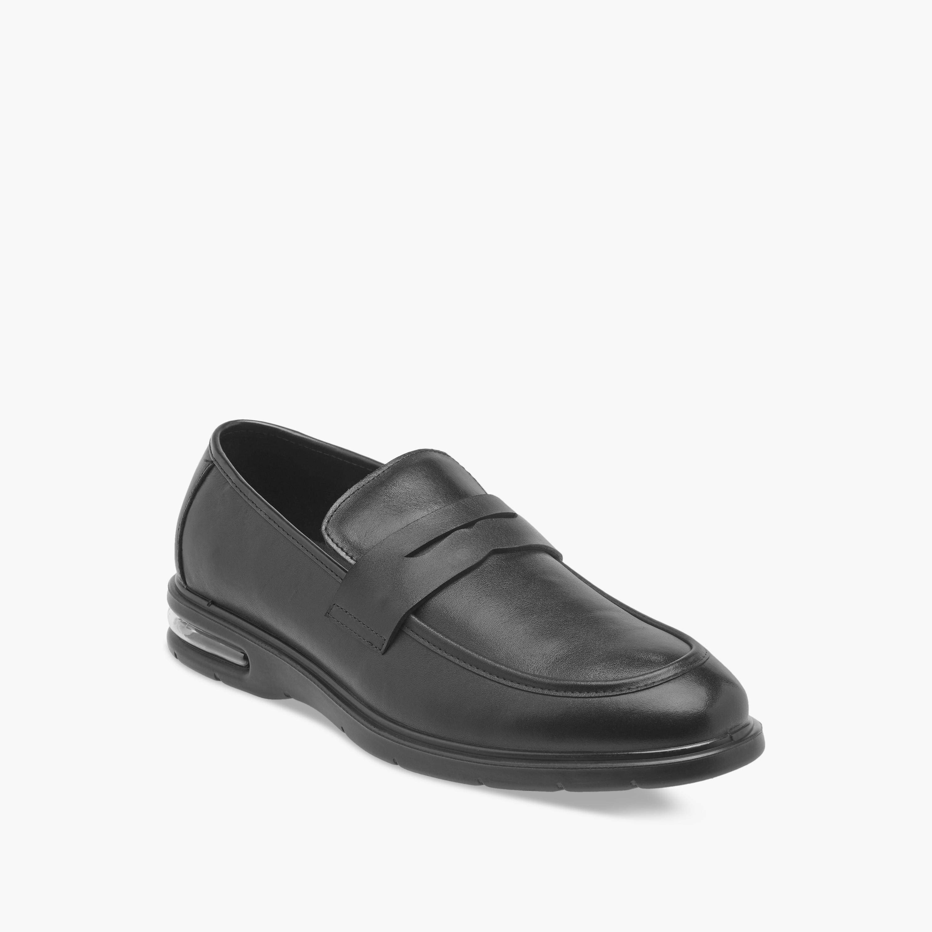 Le Confort Cutout Detail Leather Slip-On Loafers-men-shoes-loafersandmoccasins-image-2