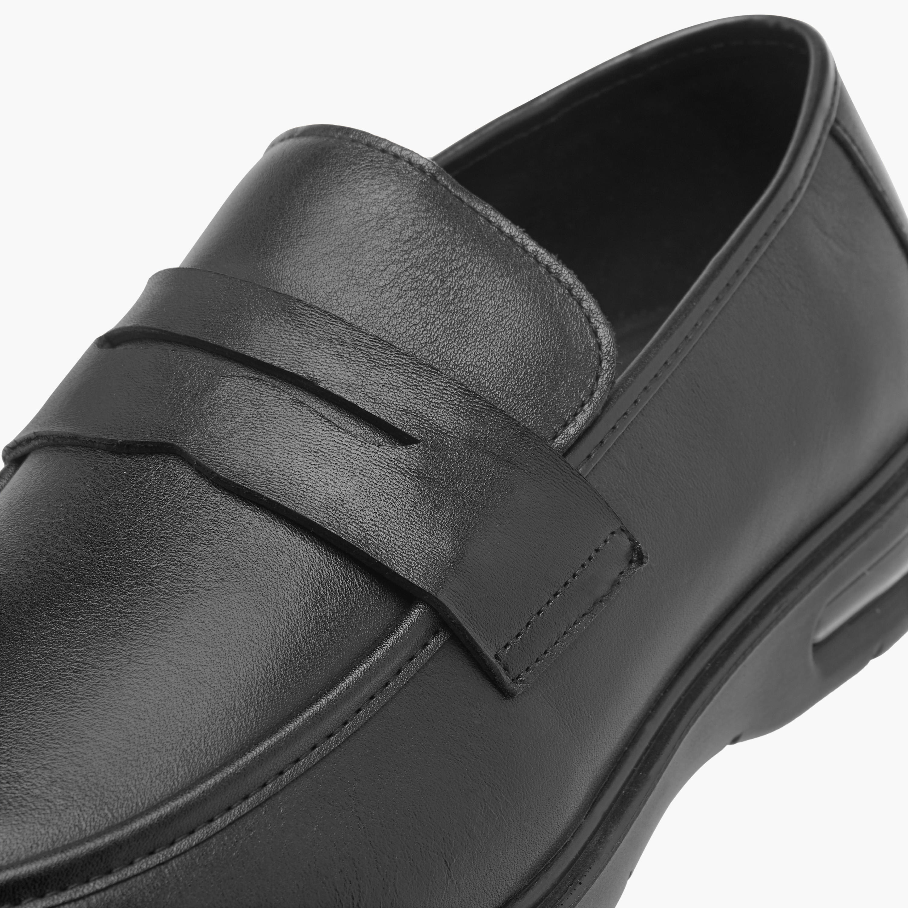 Le Confort Cutout Detail Leather Slip-On Loafers-men-shoes-loafersandmoccasins-image-4