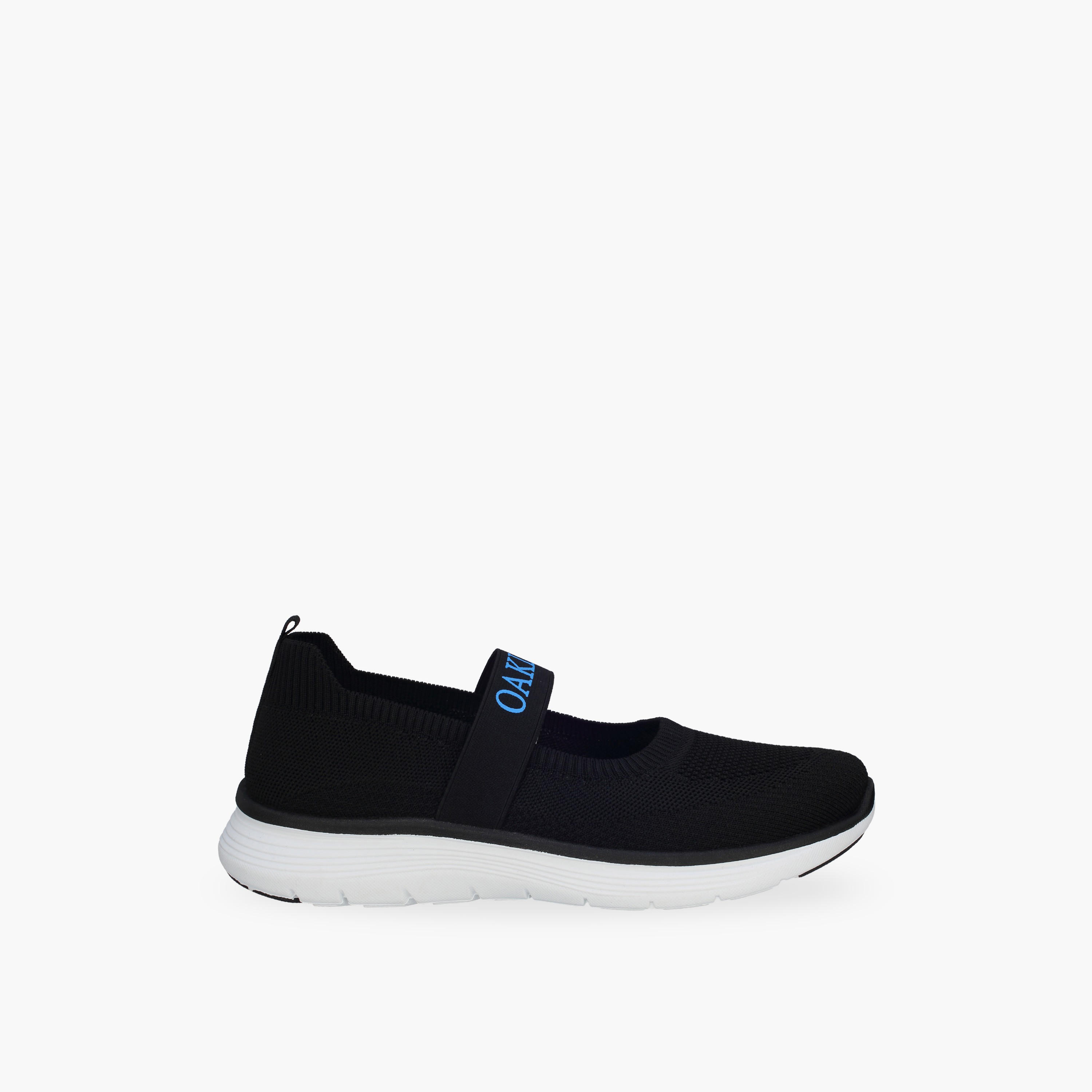 حذاء رياضي سهل الارتداء للنساء من أوكلان من شو إكسبرس-women-shoes-sneakers-image-3