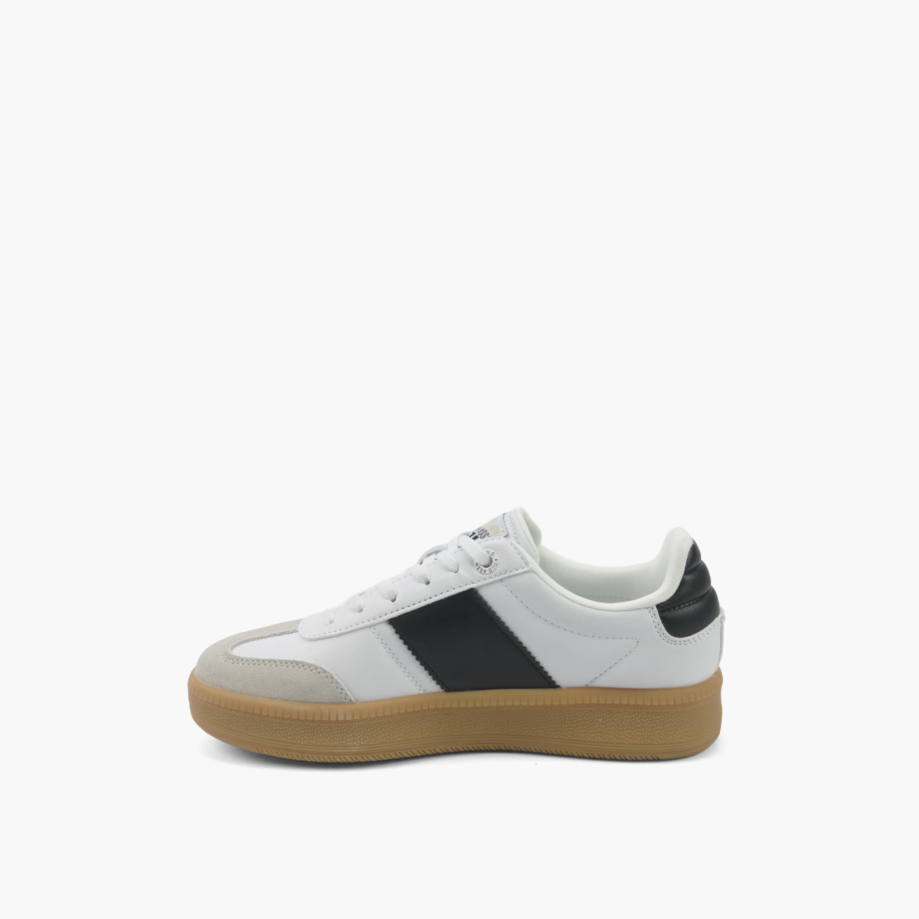 حذاء سنيكرز جلد برباط للرجال من يو إس بولو أسن-men-shoes-sneakers-image-3