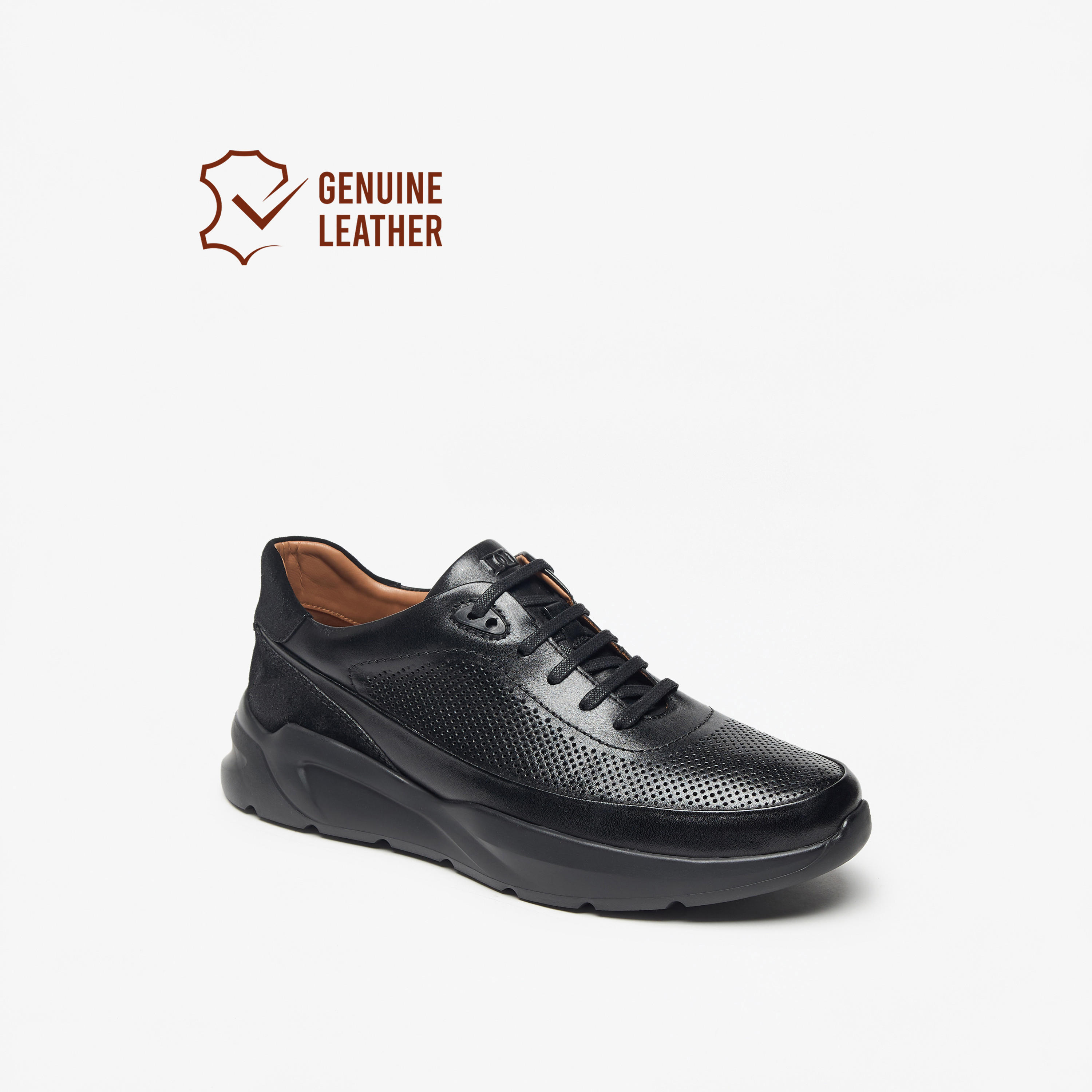 حذاء سنيكرز جلد بارز الملمس بطول الكاحل برباط للرجال من دوتشيني-men-shoes-sneakers-image-6