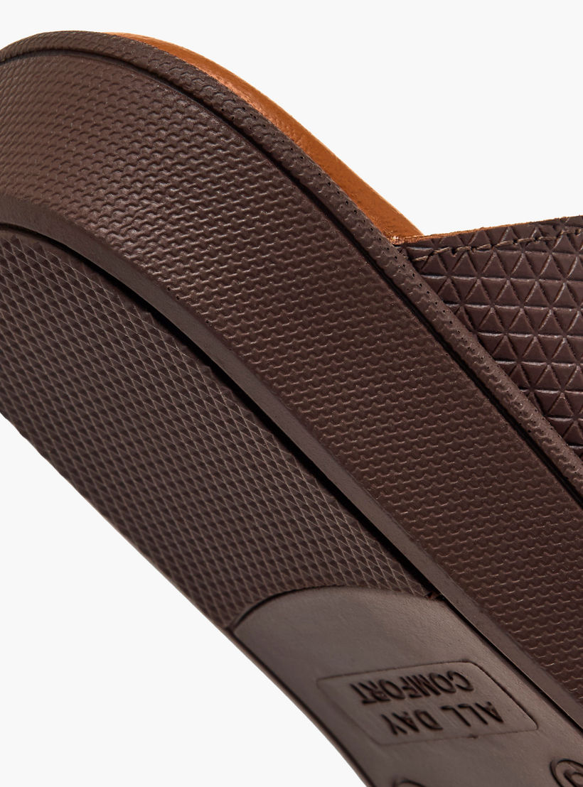 صندل عربي جلد بتفاصيل حلقة إصبع للأولاد من الواحة-boys-shoes-sandals-image-6