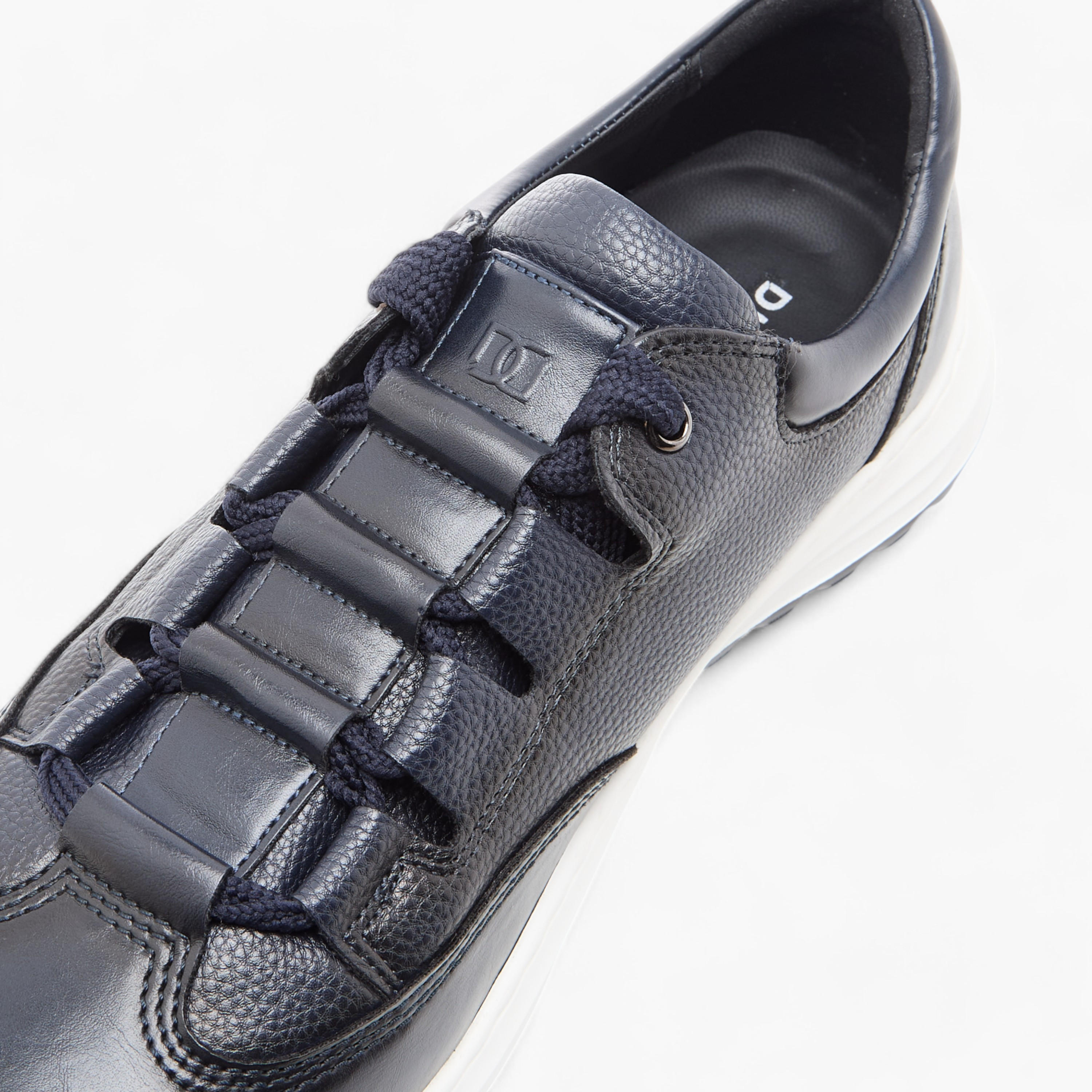 Duchini Men's Textured Sneakers with Lace-Up Closure-men-shoes-sneakers-image-4