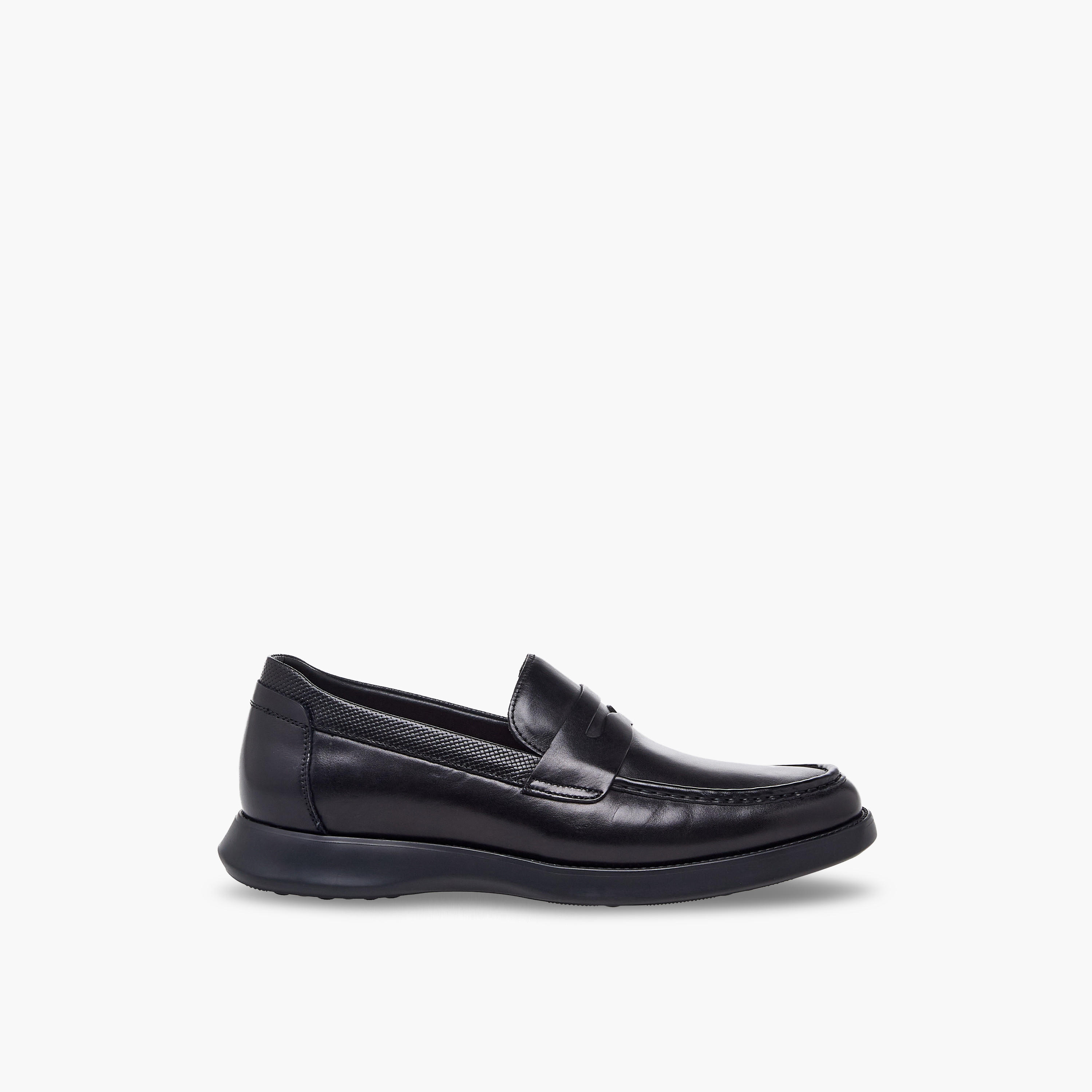 Le Confort Men Leather Slip-On Loafers-men-shoes-formalshoes-image-3