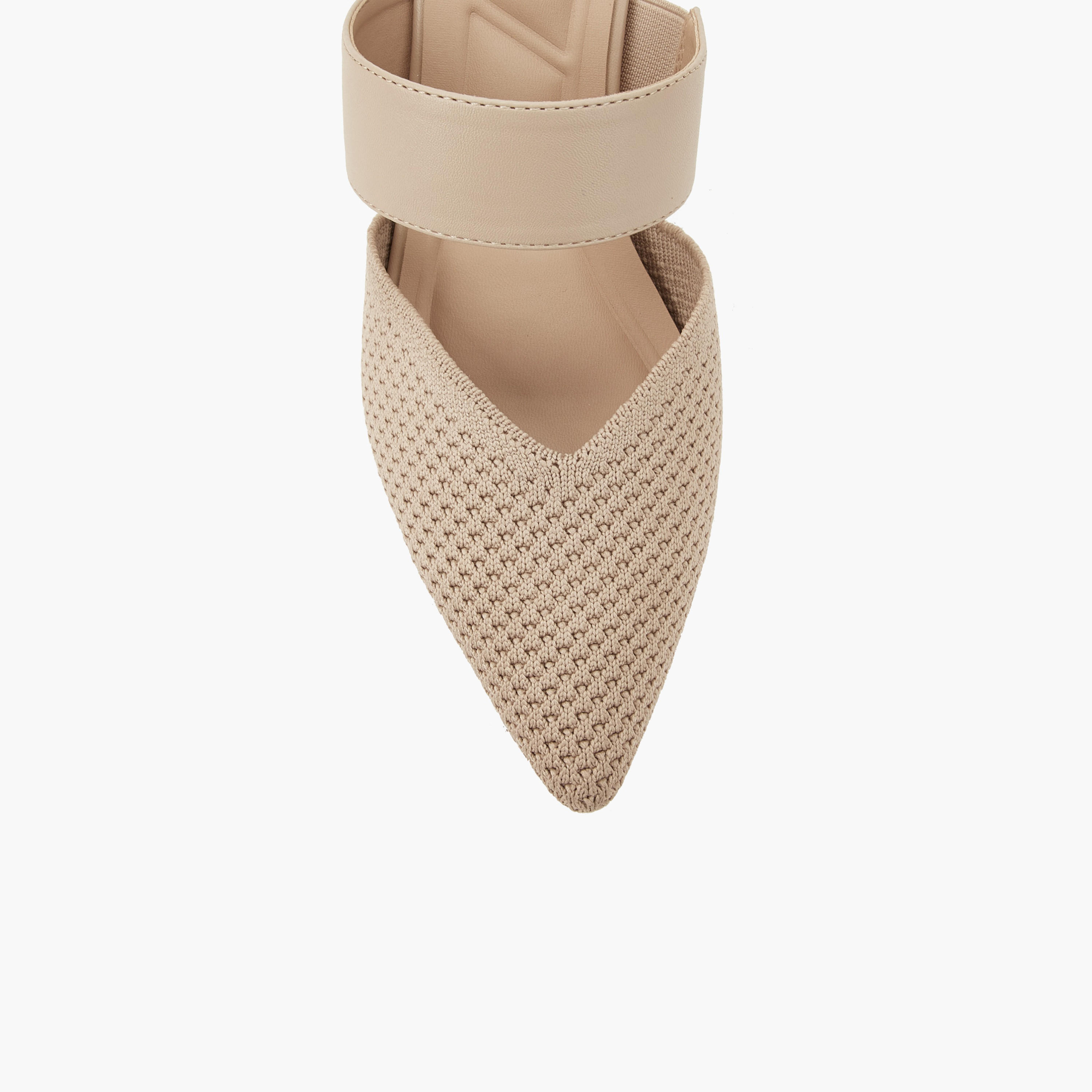 حذاء بكعب مدبب للنساء من فلورا بيلا-women-shoes-heels-image-9