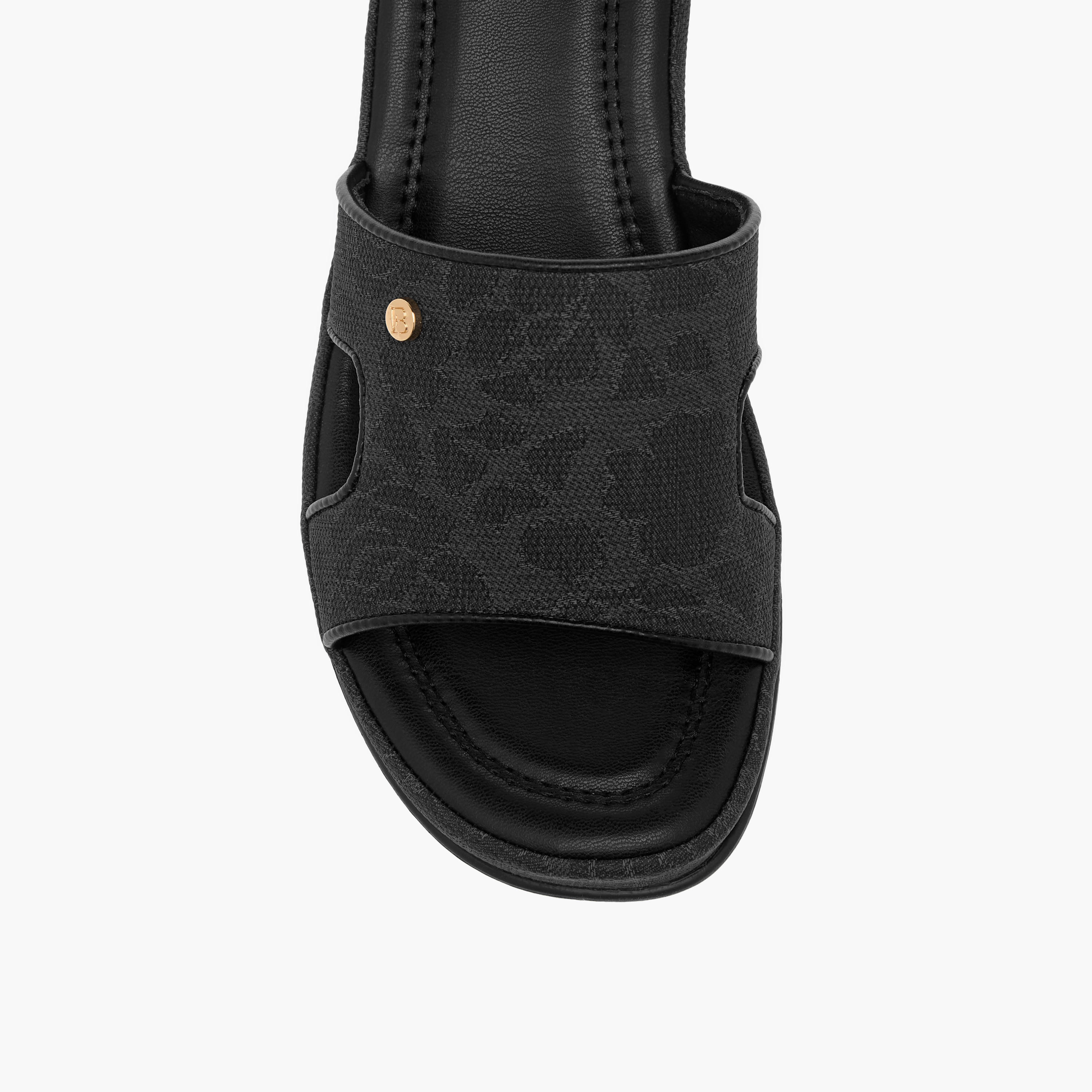 صندل مريح سهل الارتداء بارز الملمس بكعب ويدج وتفاصيل أزهار من فلورا بيلا-women-shoes-sandals-heeled-image-4