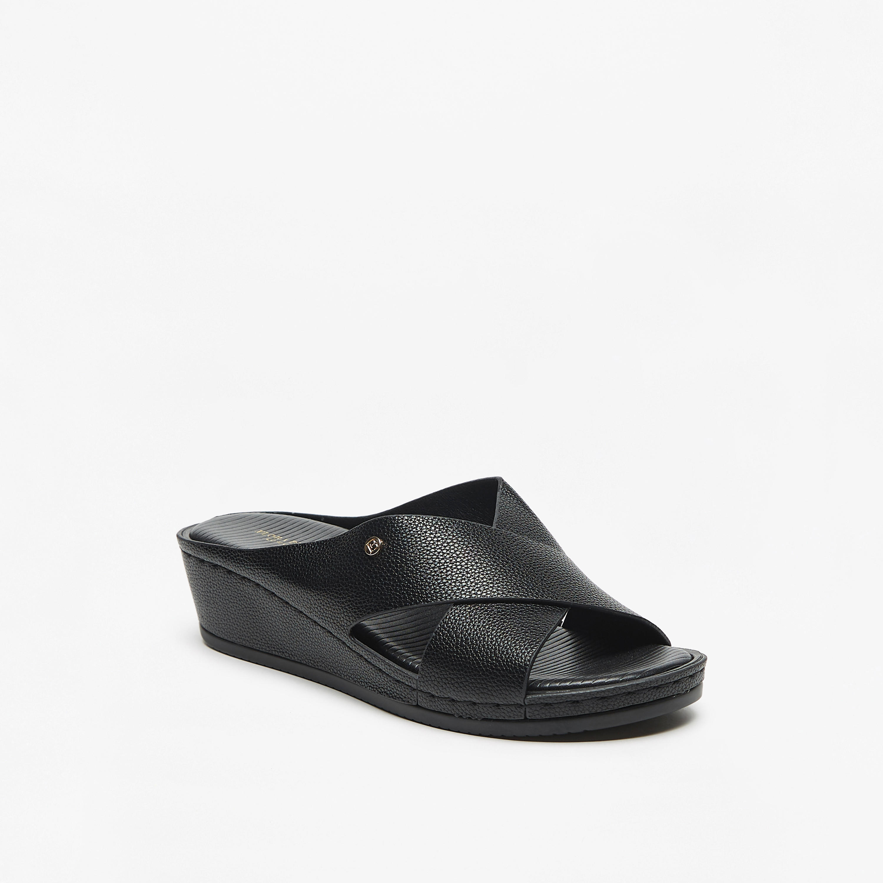 صندل سهل الارتداء بحزام متقاطع وكعب سميك وطبعات شعار من فلورا بيلا-women-shoes-sandals-heeled-image-6