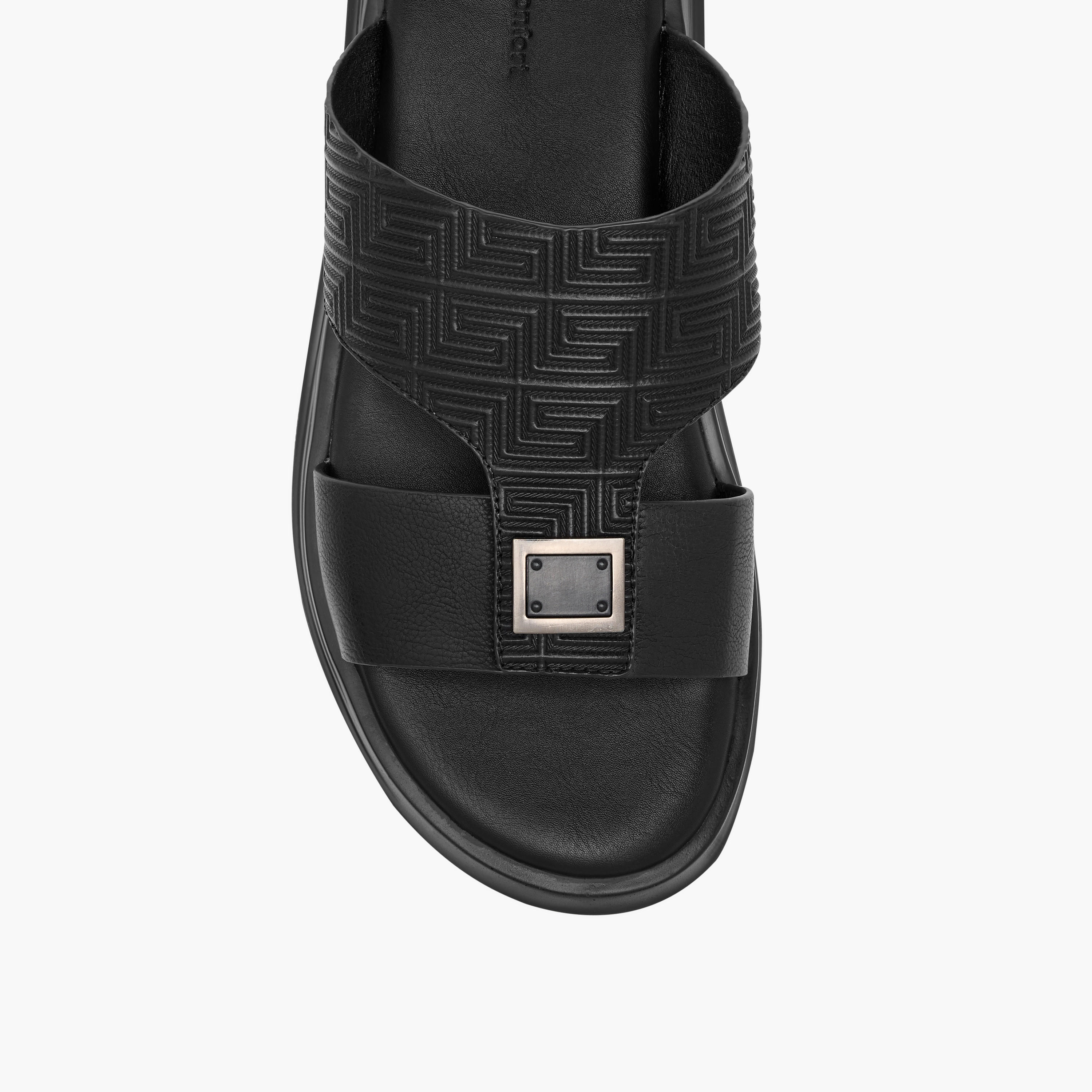 صندل عربي مريح سهل الارتداء بارز الملمس من لو كونفورت-men-shoes-sandals-image-3