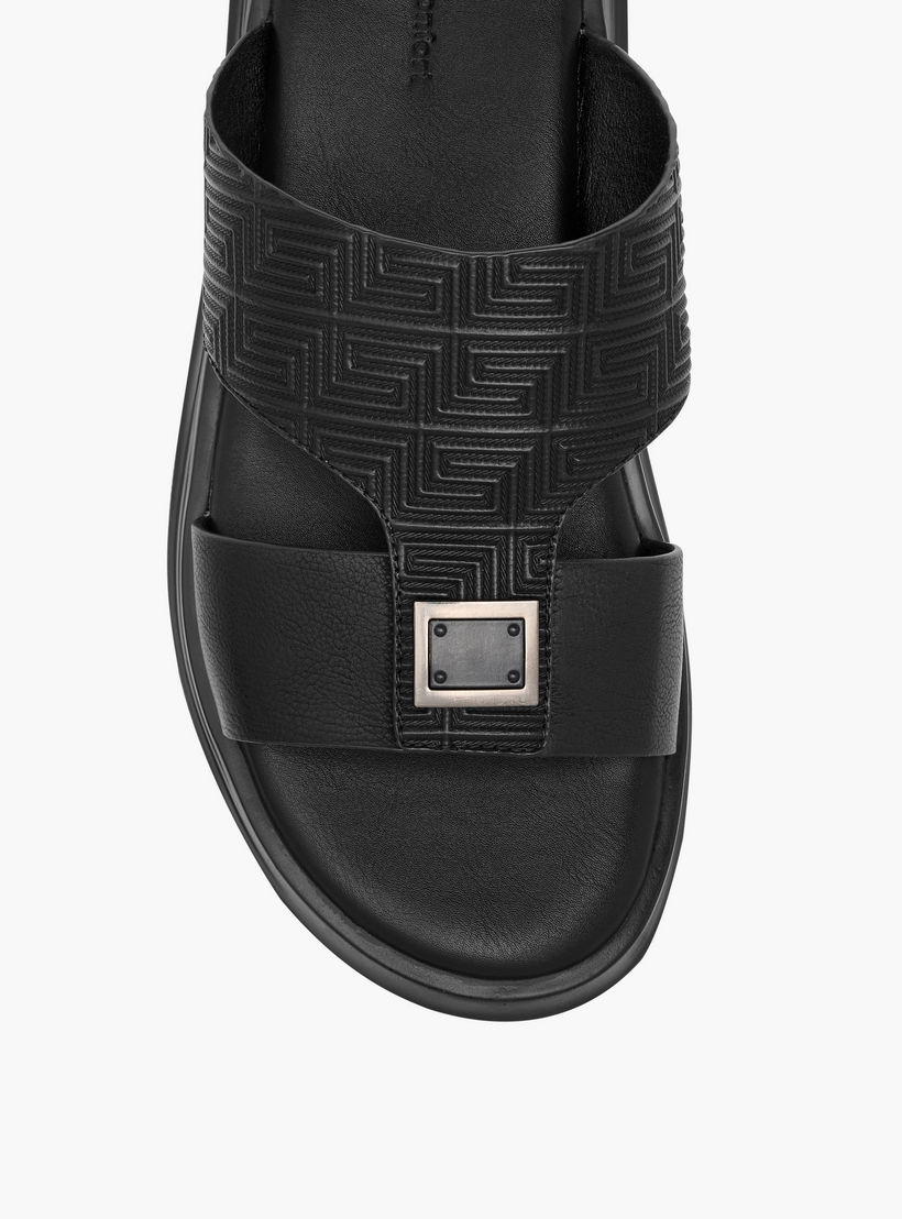 صندل عربي مريح سهل الارتداء بارز الملمس من لو كونفورت-men-shoes-sandals-image-3