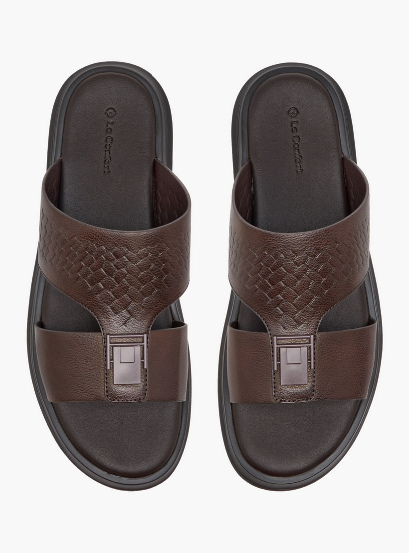 صندل عربي مريح سهل الارتداء بزينة معدنية من لو كونفورت-men-shoes-sandals-image-1